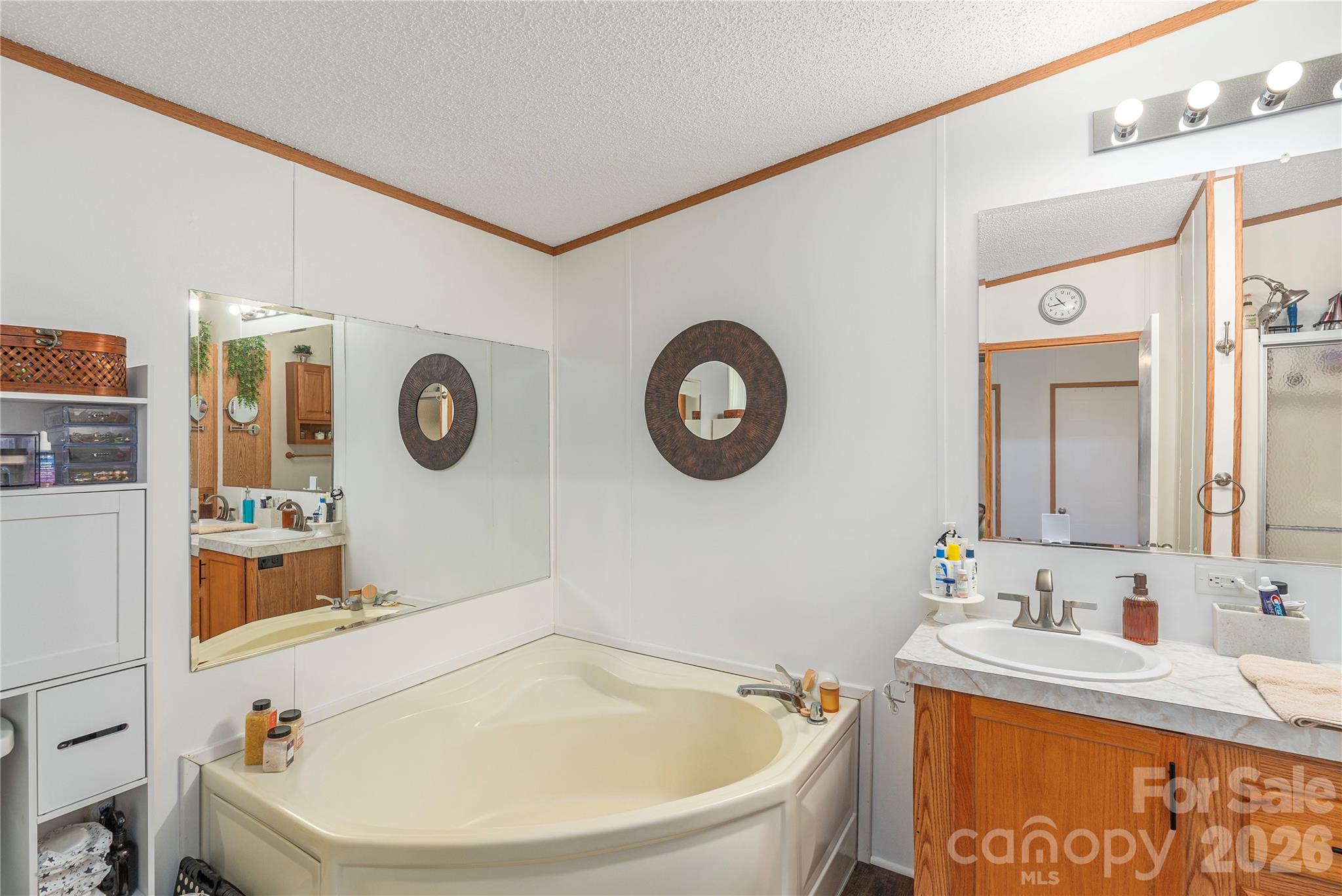 40 Farmstead Road Property Photo 16