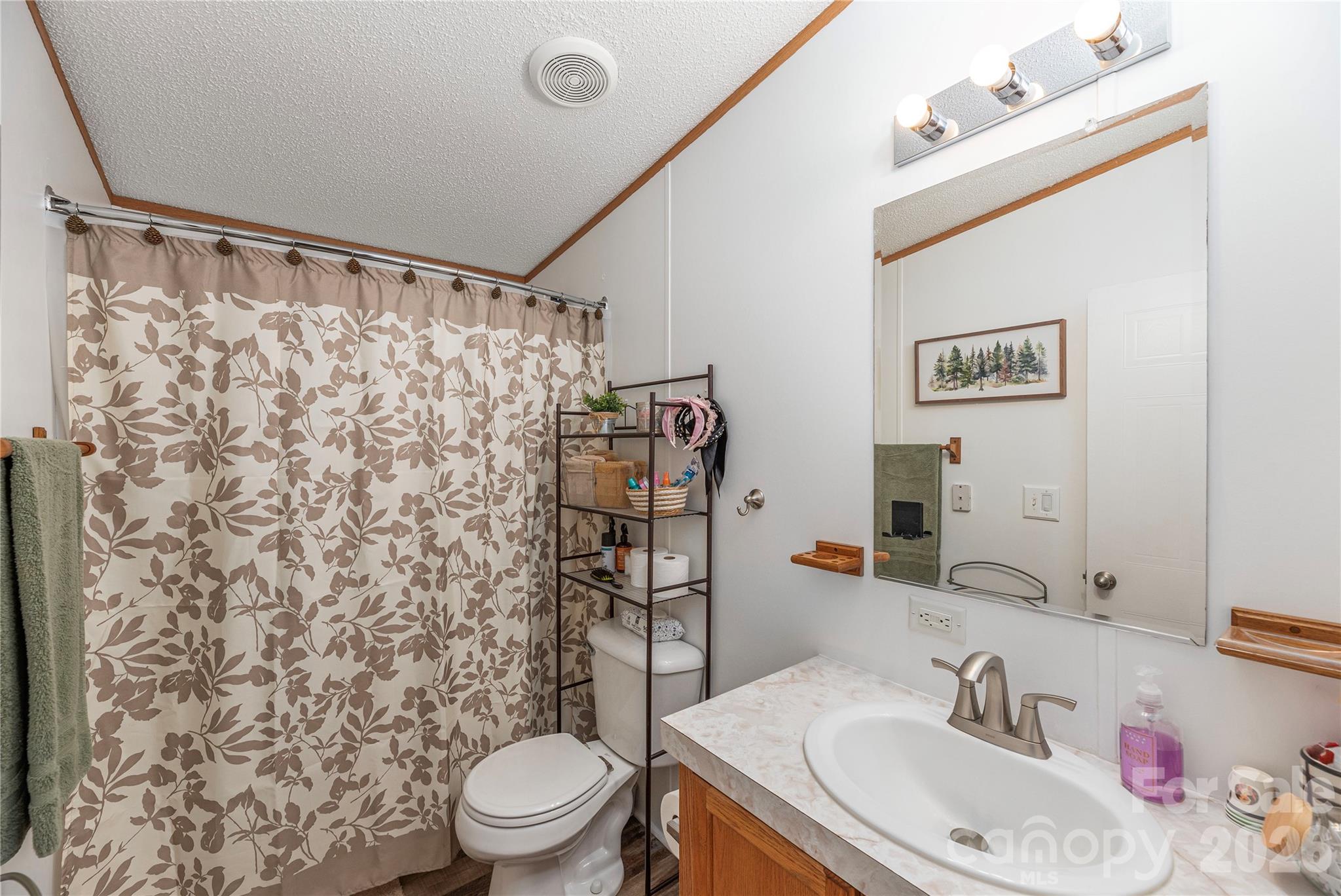 40 Farmstead Road Property Photo 19