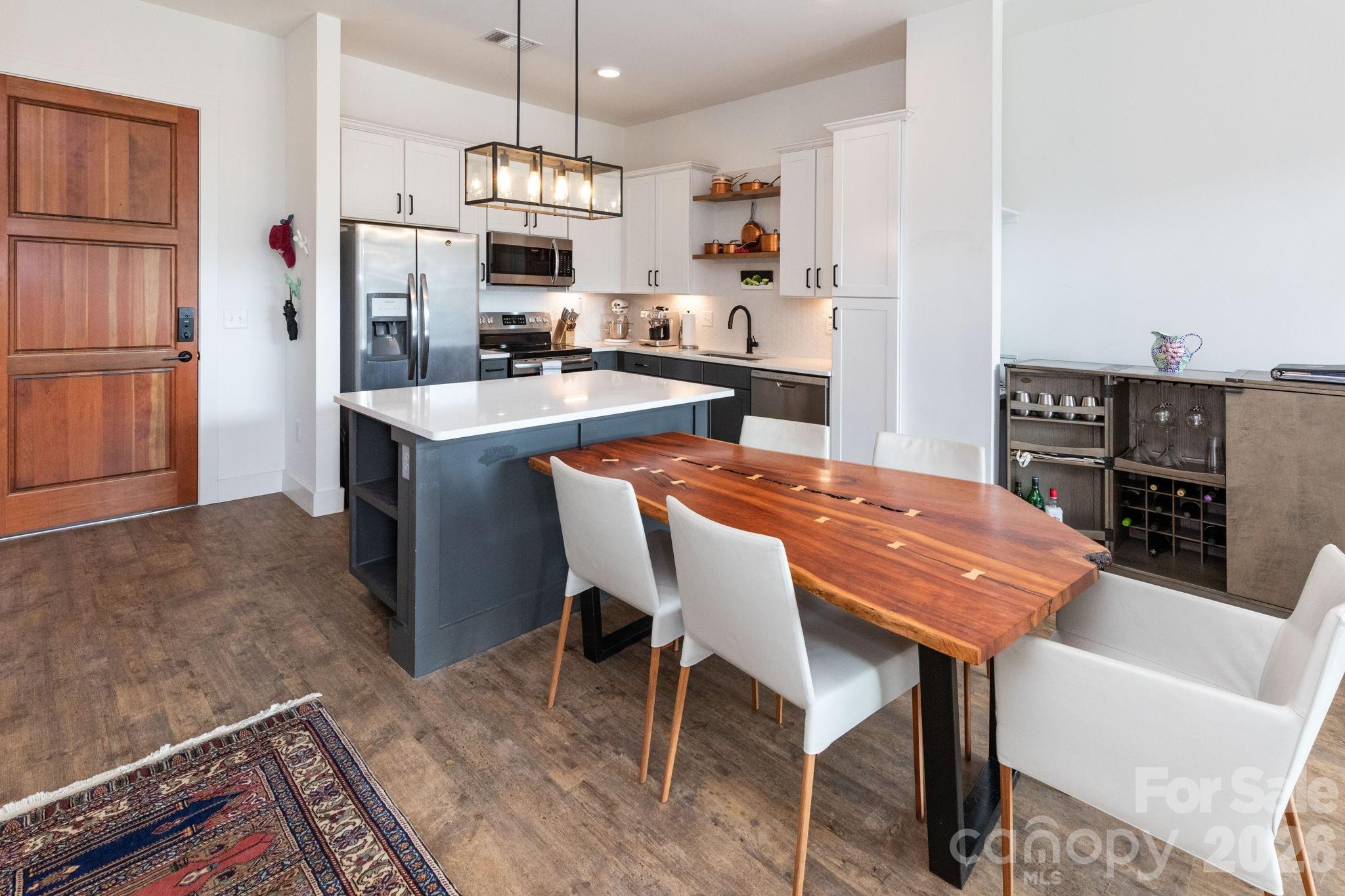 55 S Market Street 411 Property Photo 8