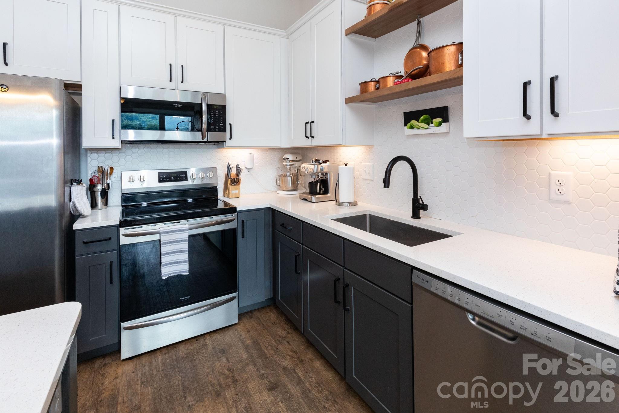 55 S Market Street 411 Property Photo 12