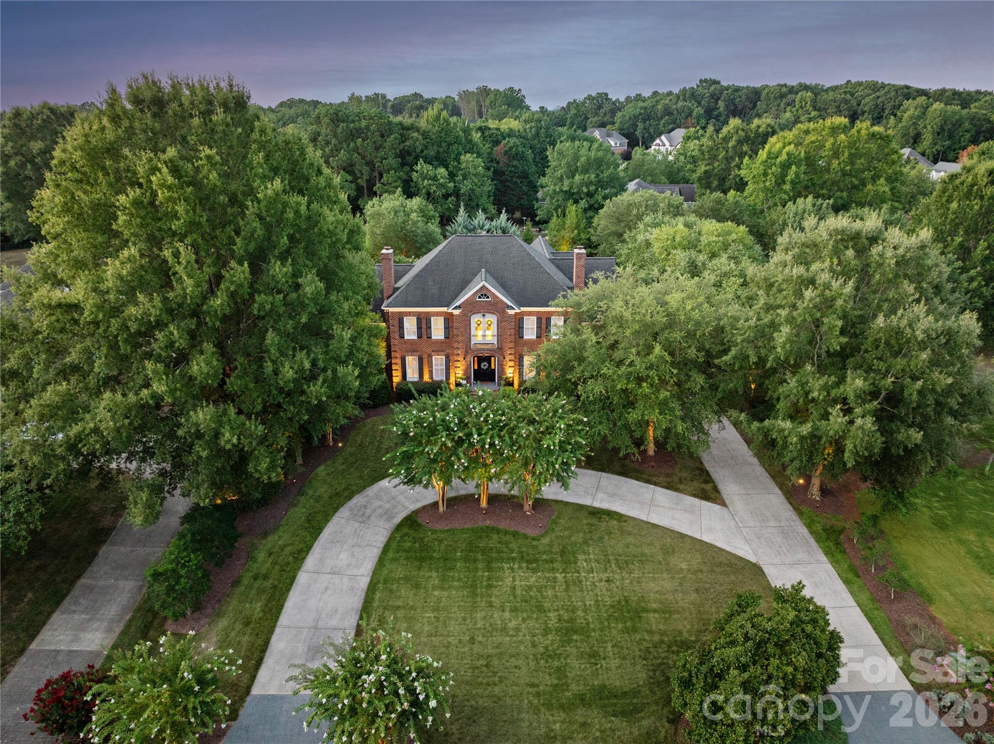 1602 Alydar Court Property Photo 3
