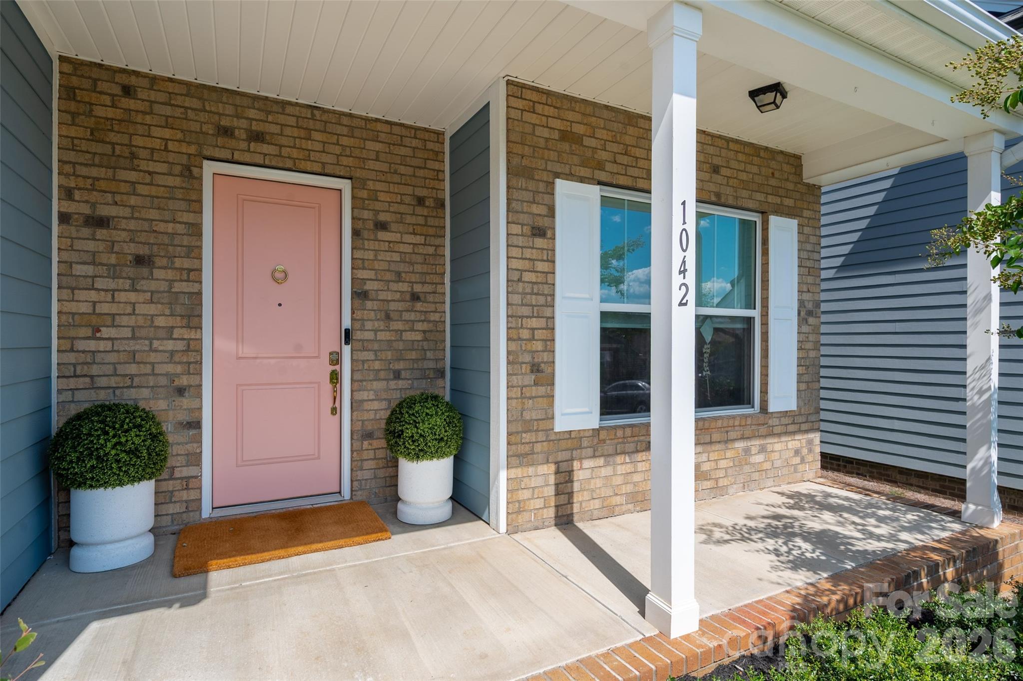 1042 Scotch Meadows Loop Property Photo 7