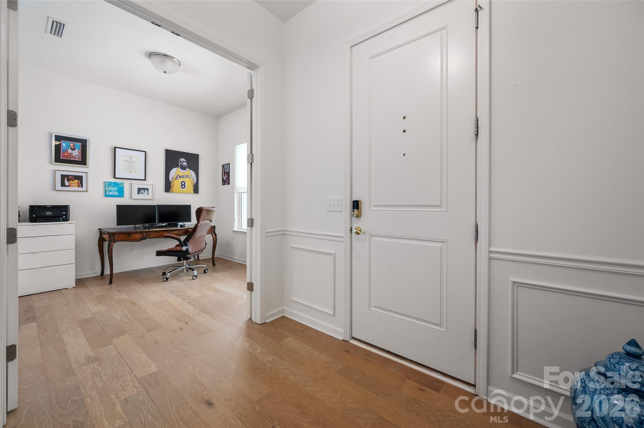 1042 Scotch Meadows Loop Property Photo 8