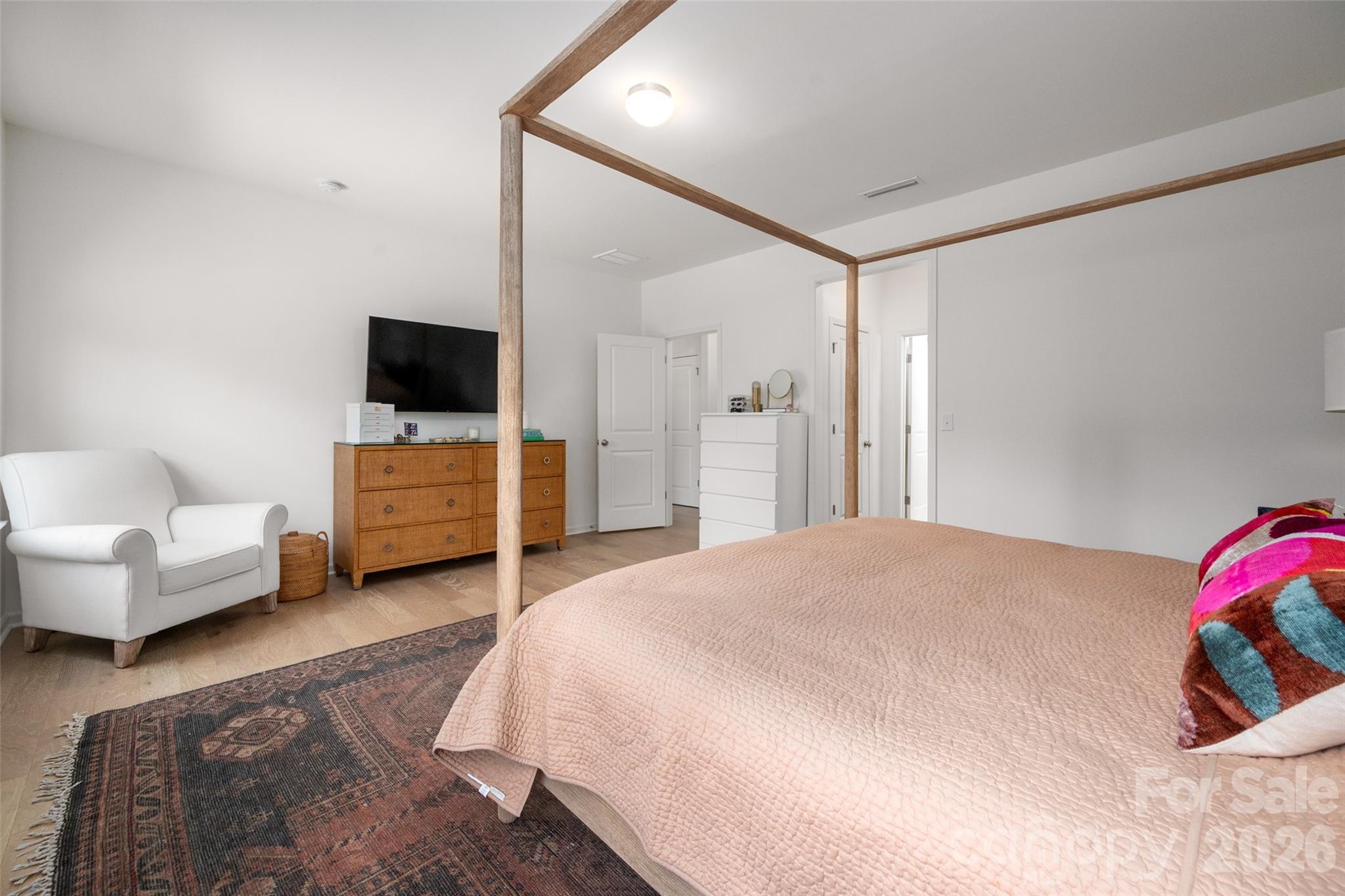 1042 Scotch Meadows Loop Property Photo 17