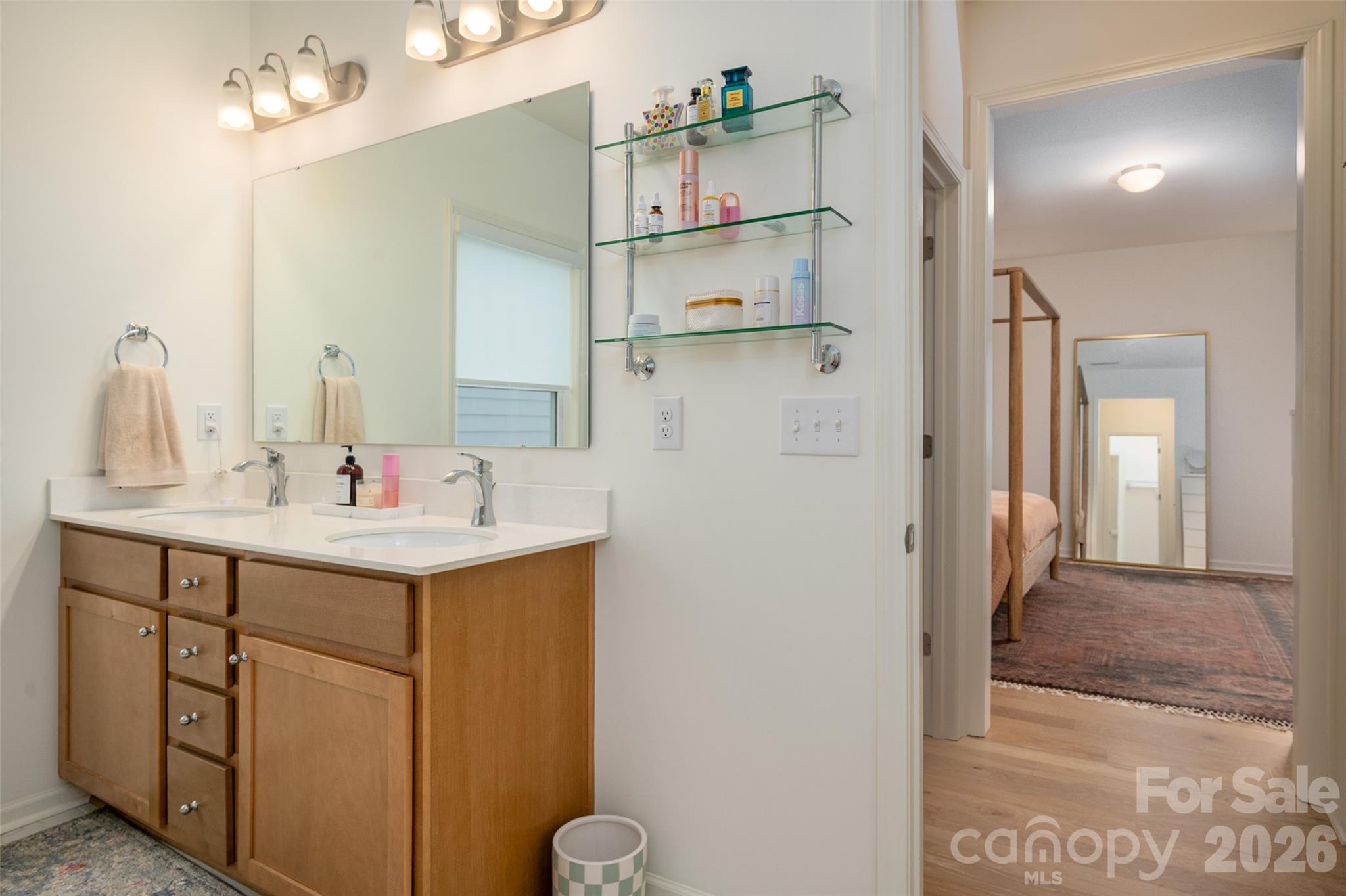 1042 Scotch Meadows Loop Property Photo 18