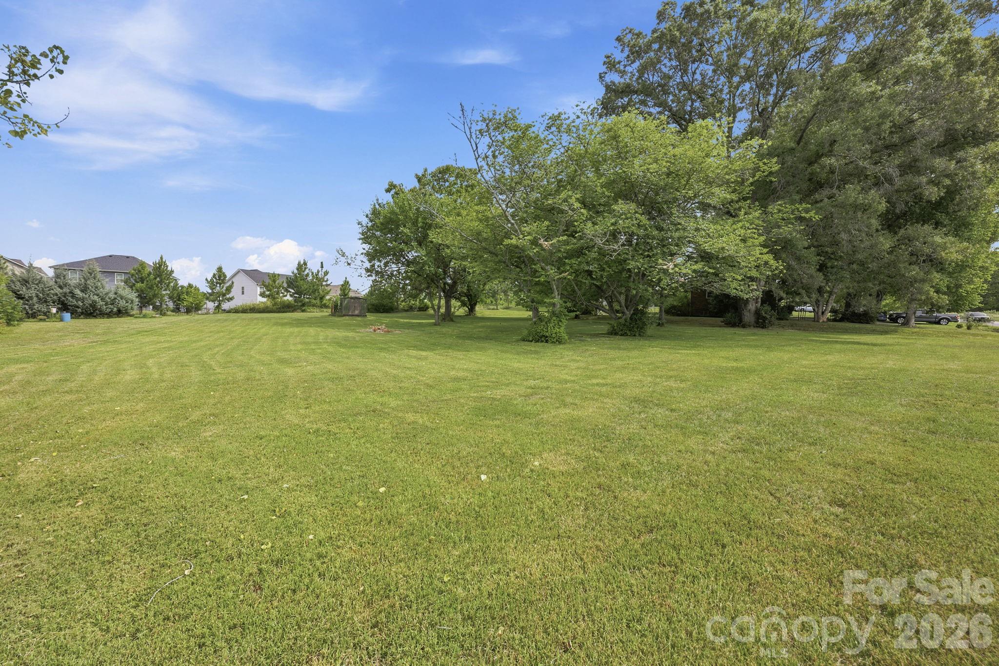 601 Faith Road Property Photo 4