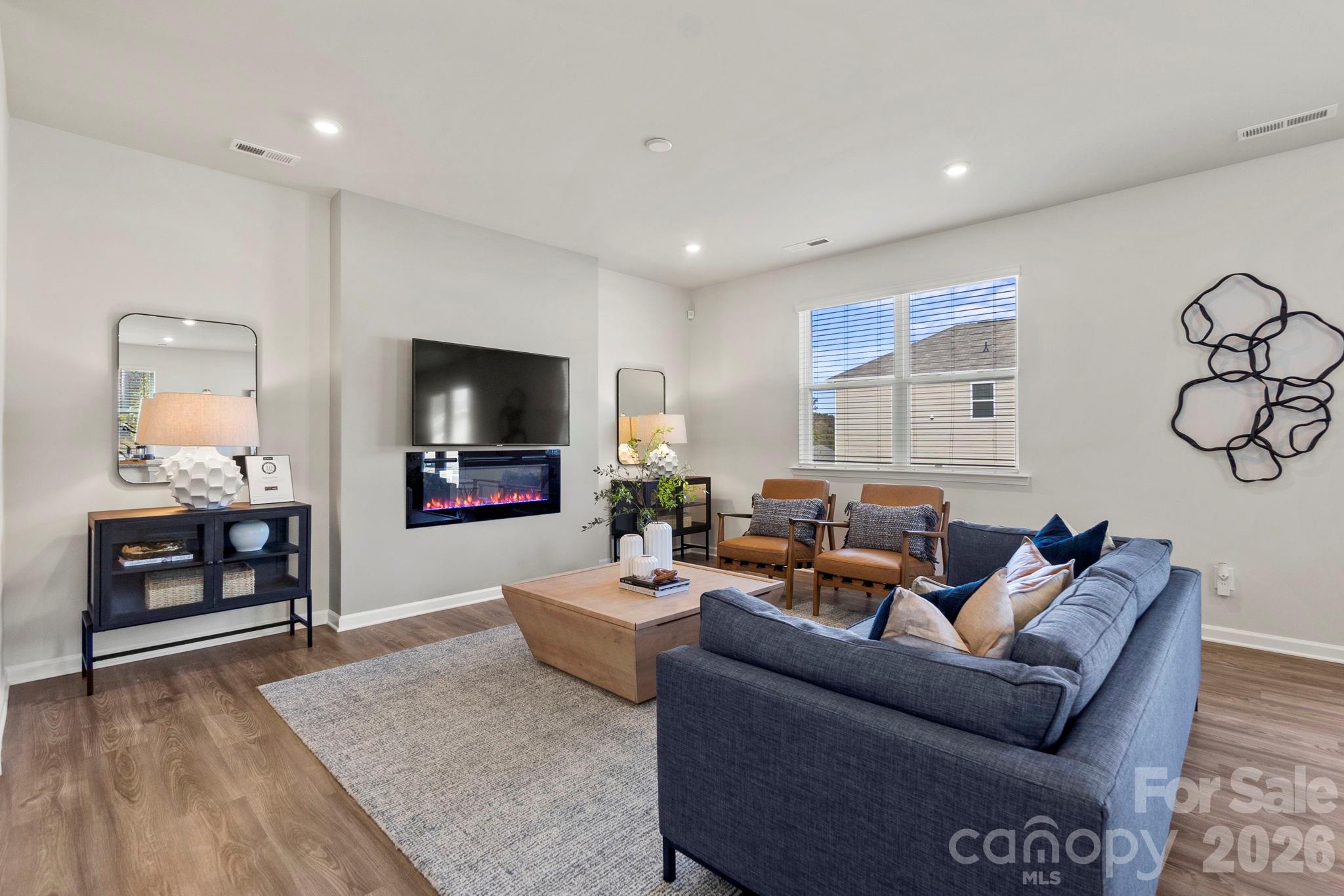 8059 Midas Lane Property Photo 8