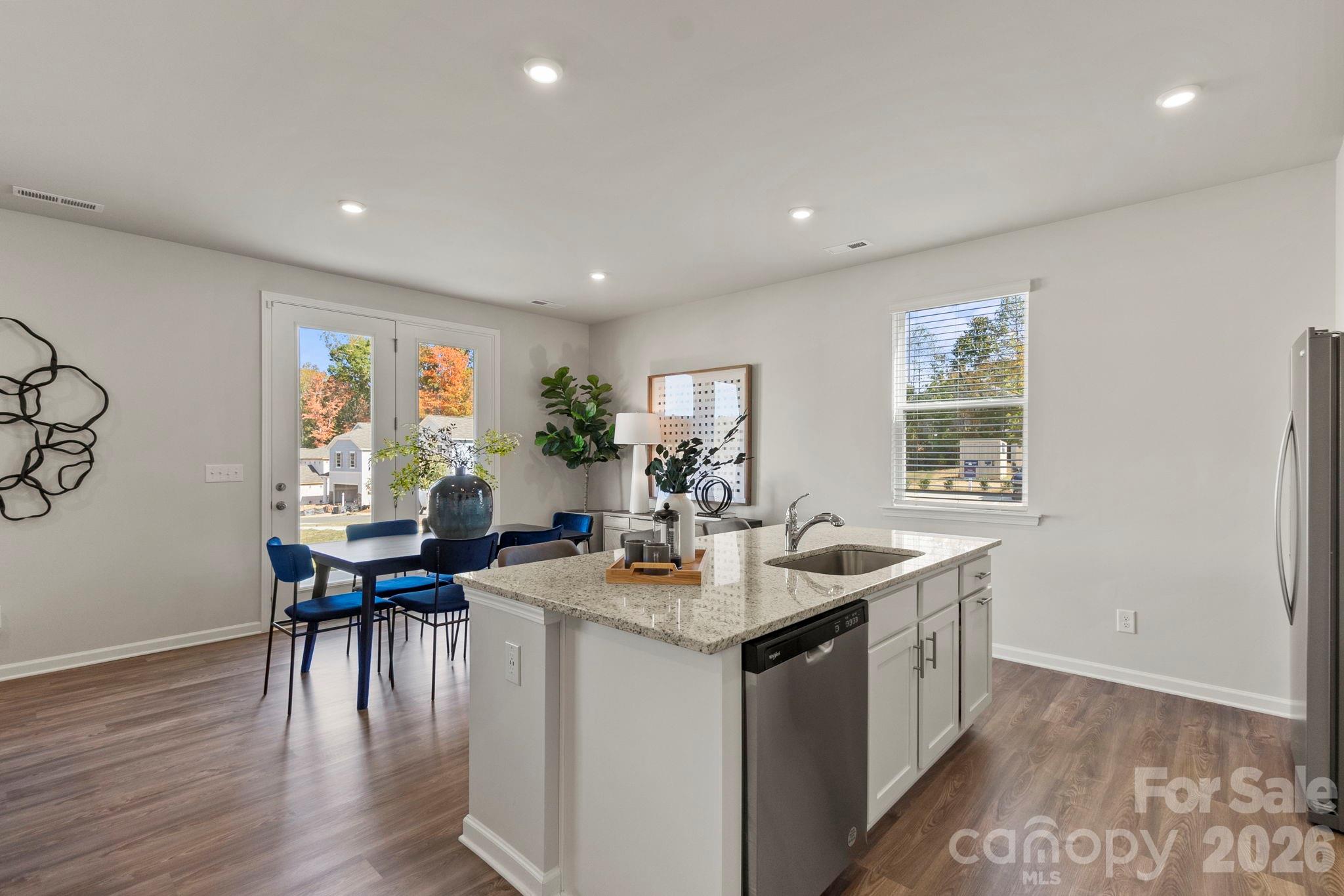 8059 Midas Lane Property Photo 10