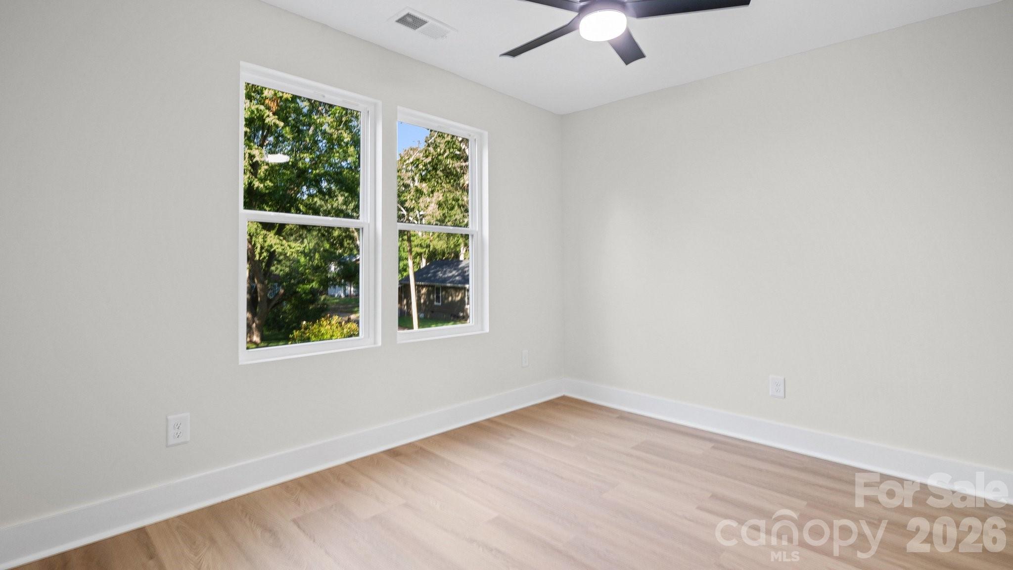 518 Ligon Street Property Photo 15