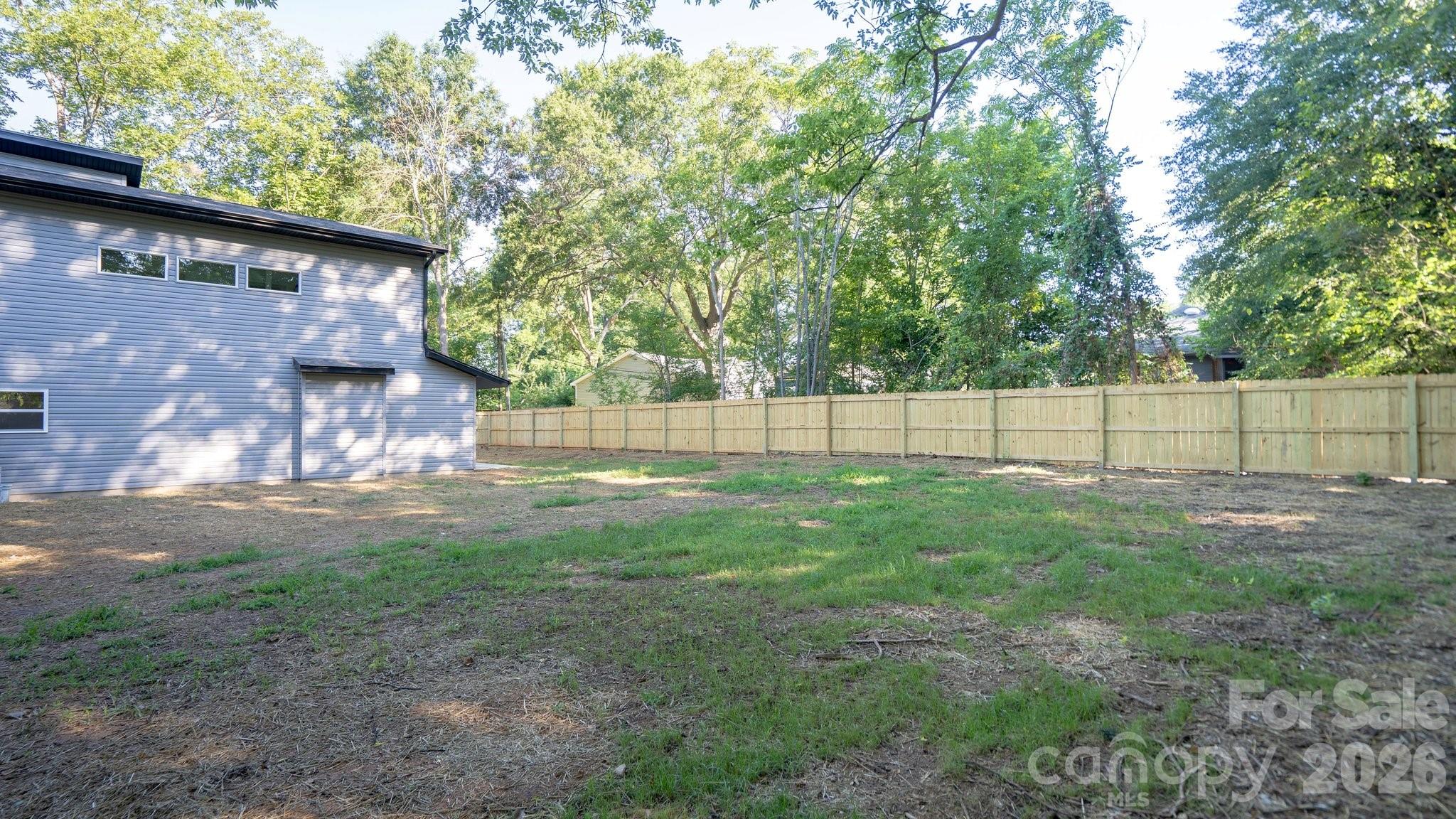 518 Ligon Street Property Photo 19