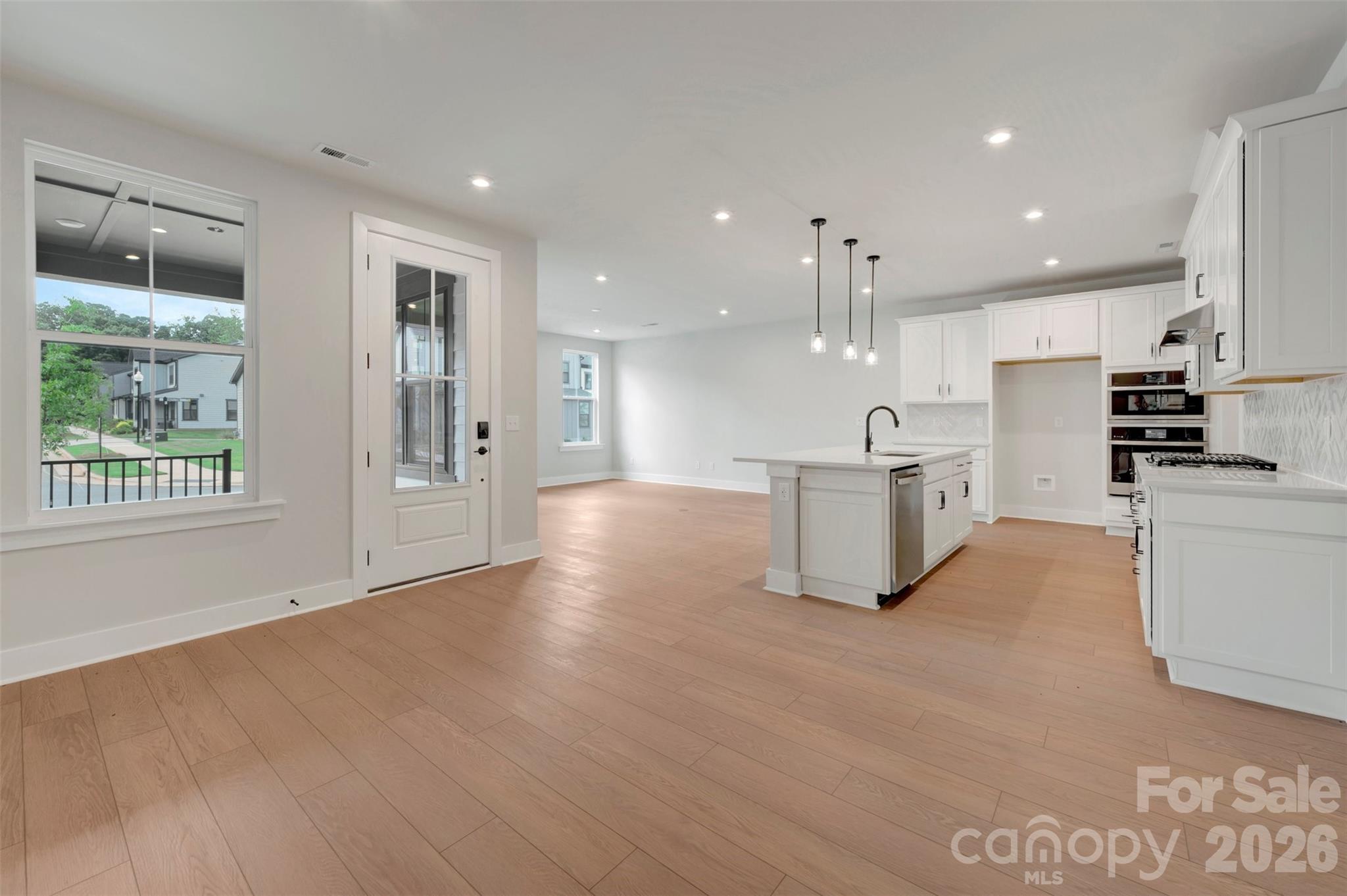 314 Ardmore Drive Property Photo 3
