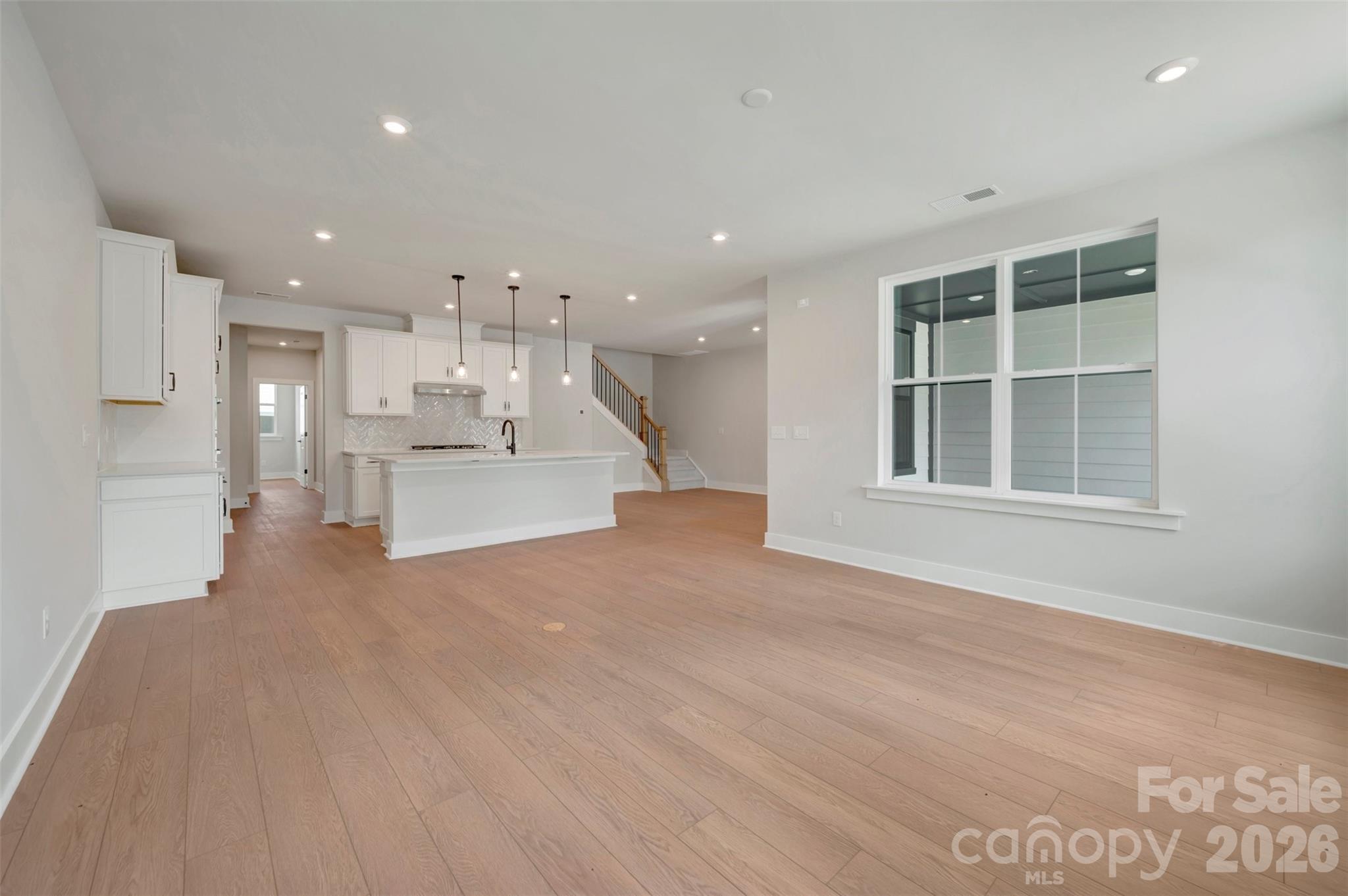 314 Ardmore Drive Property Photo 6