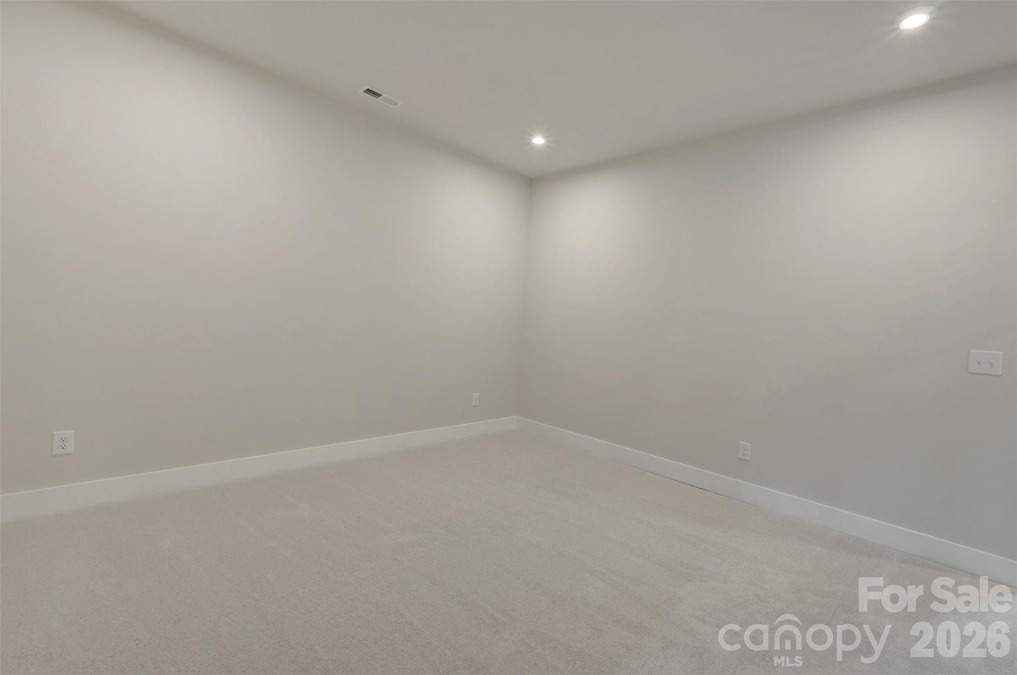 314 Ardmore Drive Property Photo 17