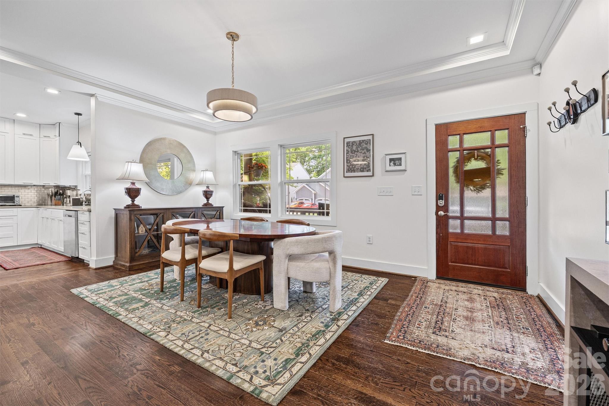 821 Woodside Avenue Property Photo 8