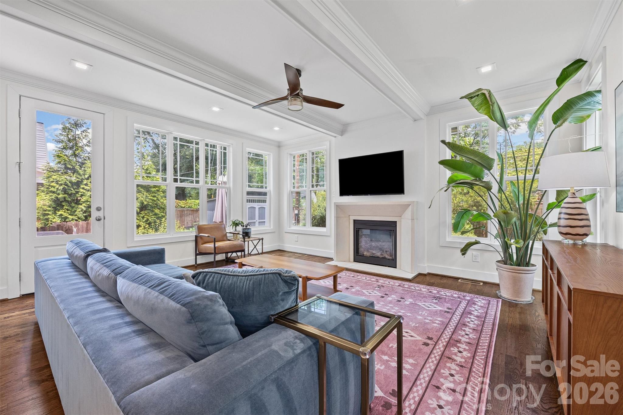 821 Woodside Avenue Property Photo 14