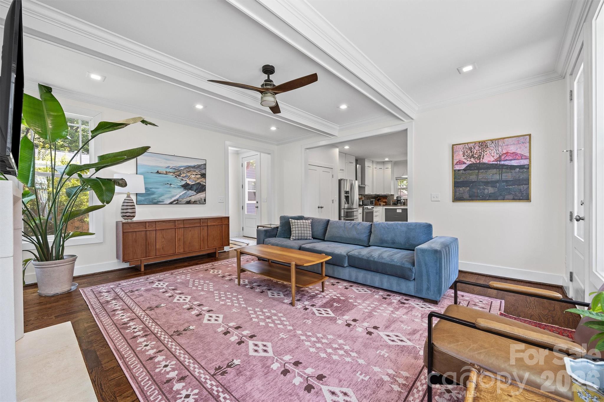 821 Woodside Avenue Property Photo 16