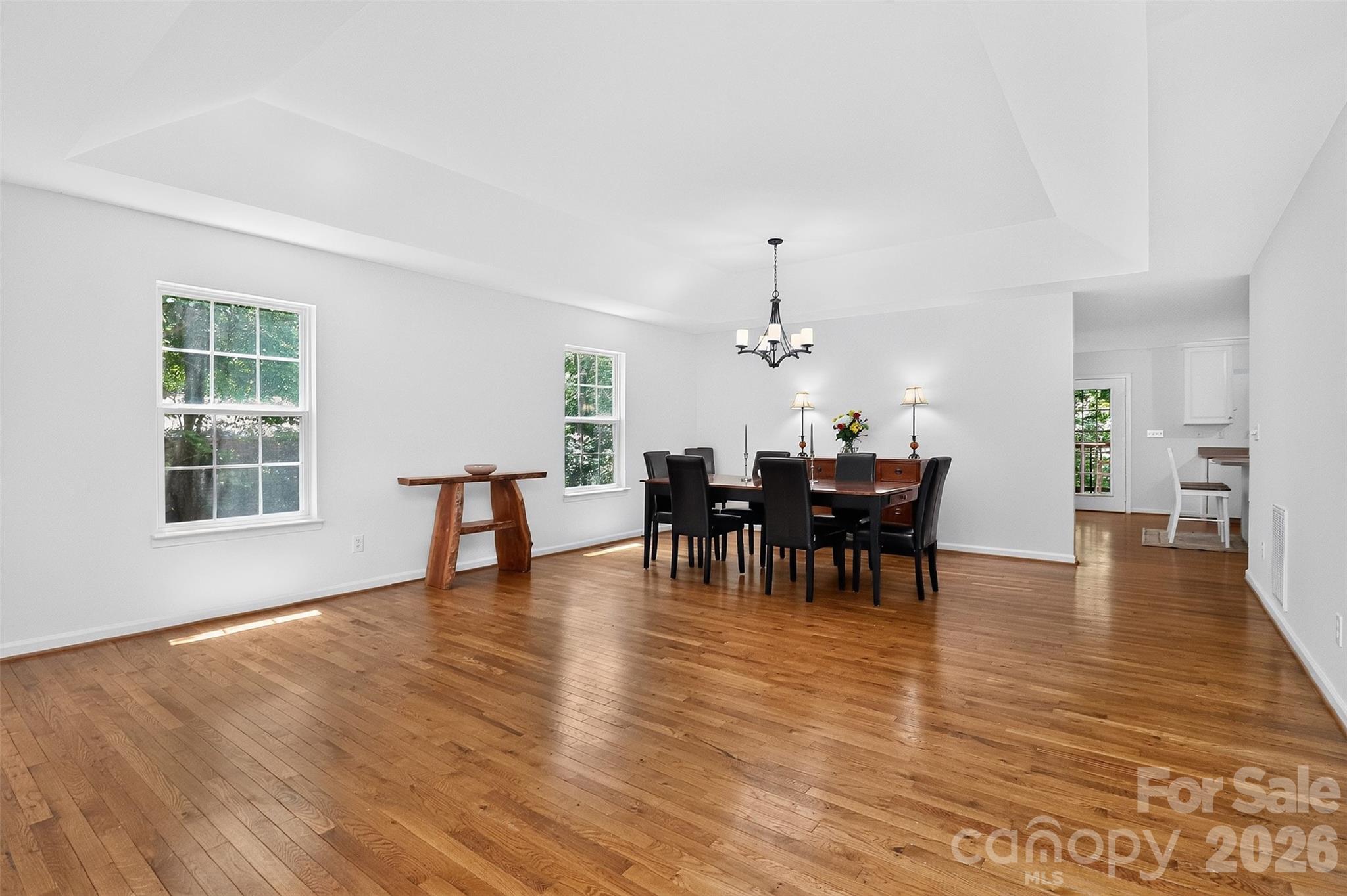 7912 Ritter Drive Property Photo 5