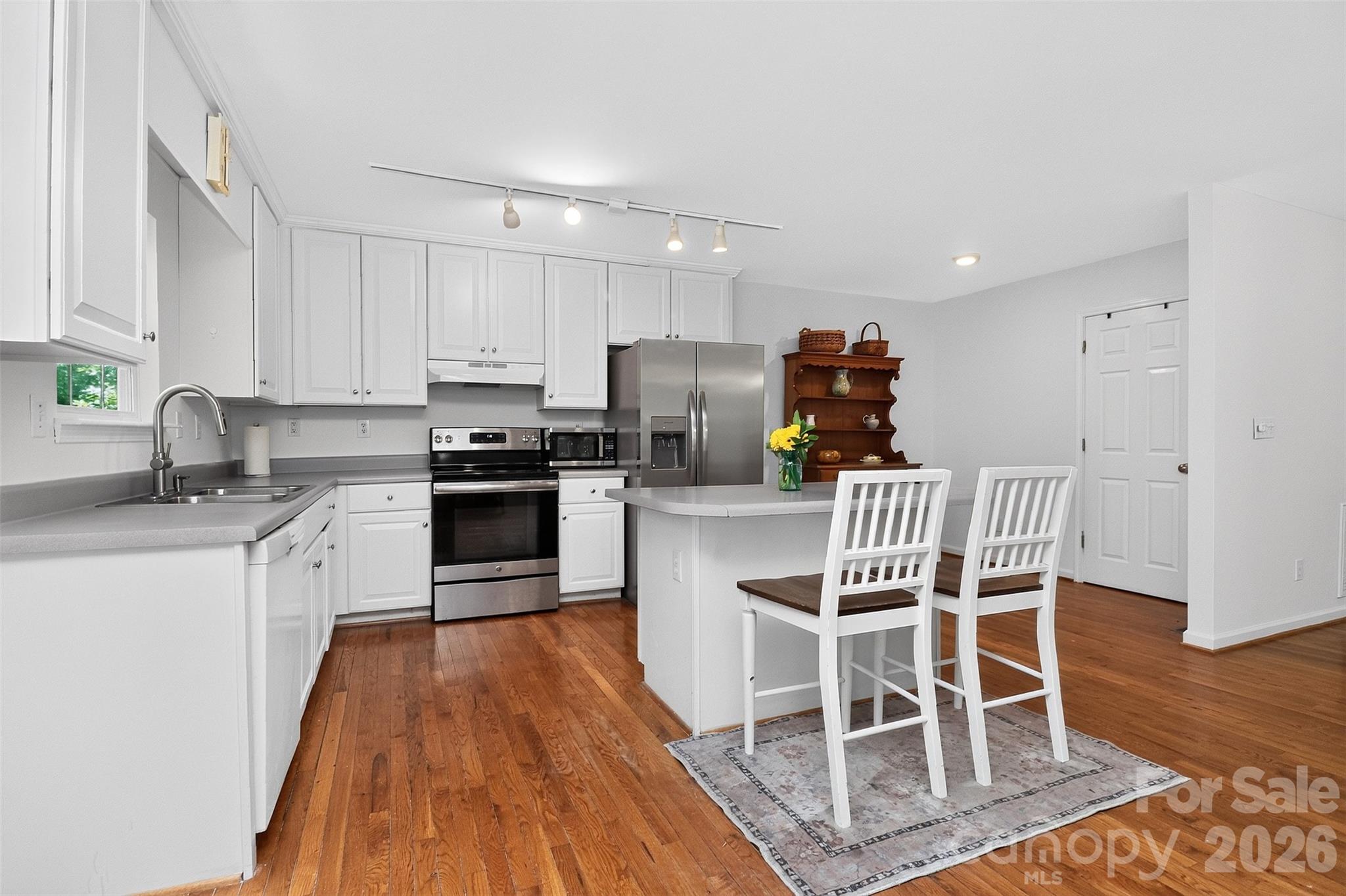 7912 Ritter Drive Property Photo 16