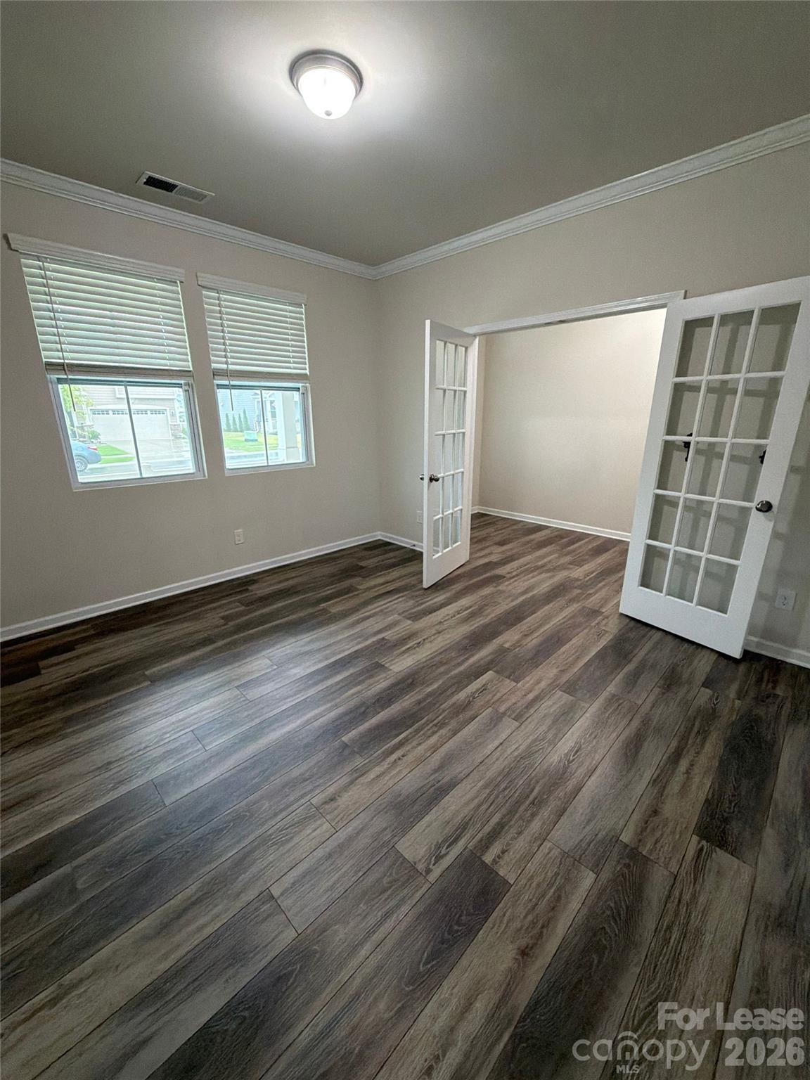 1008 Fairbrae Lane Property Photo 4