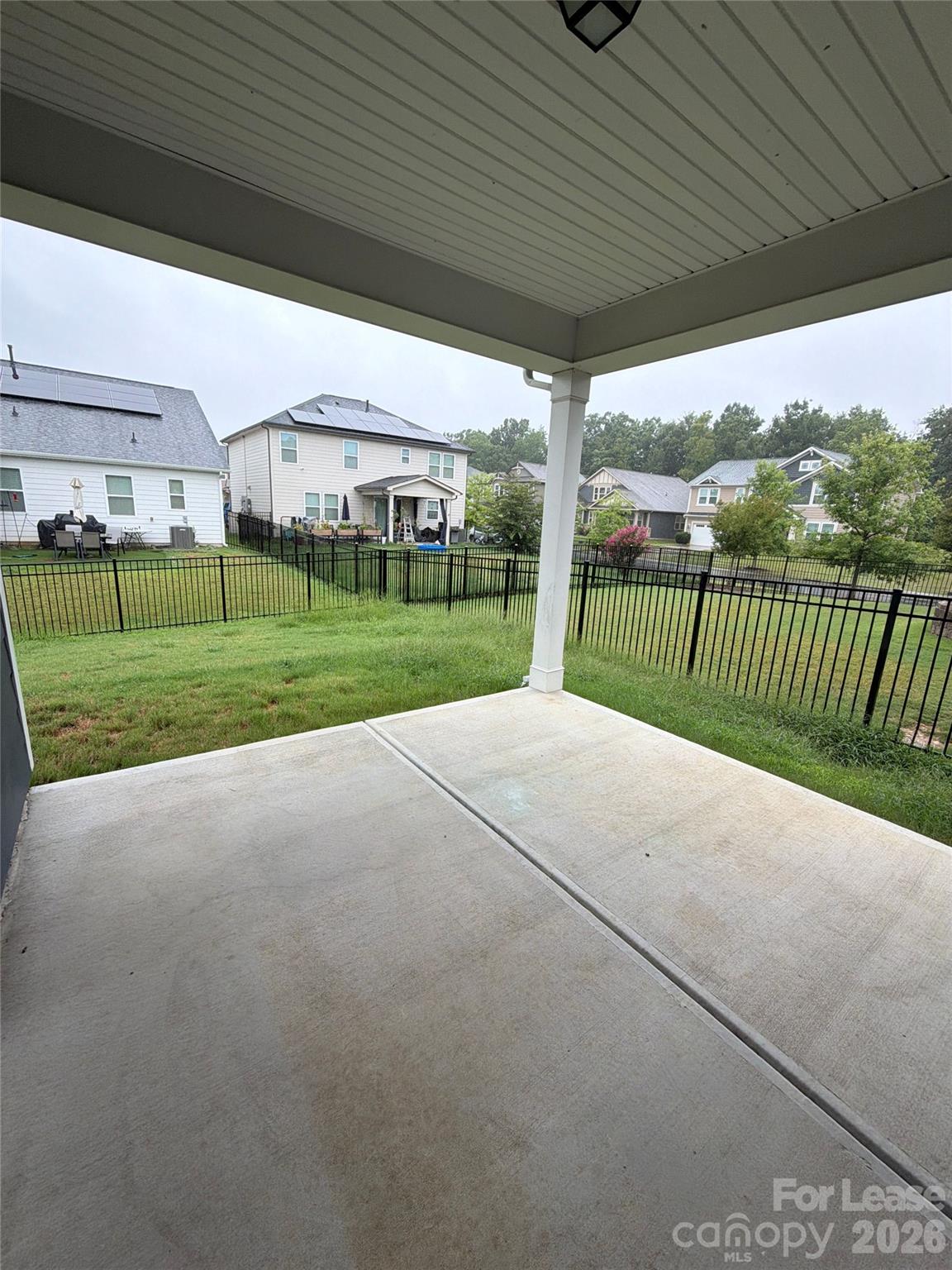 1008 Fairbrae Lane Property Photo 22