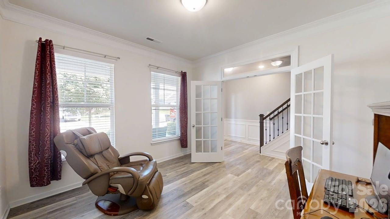 111 Lantern Acres Drive Property Photo 9