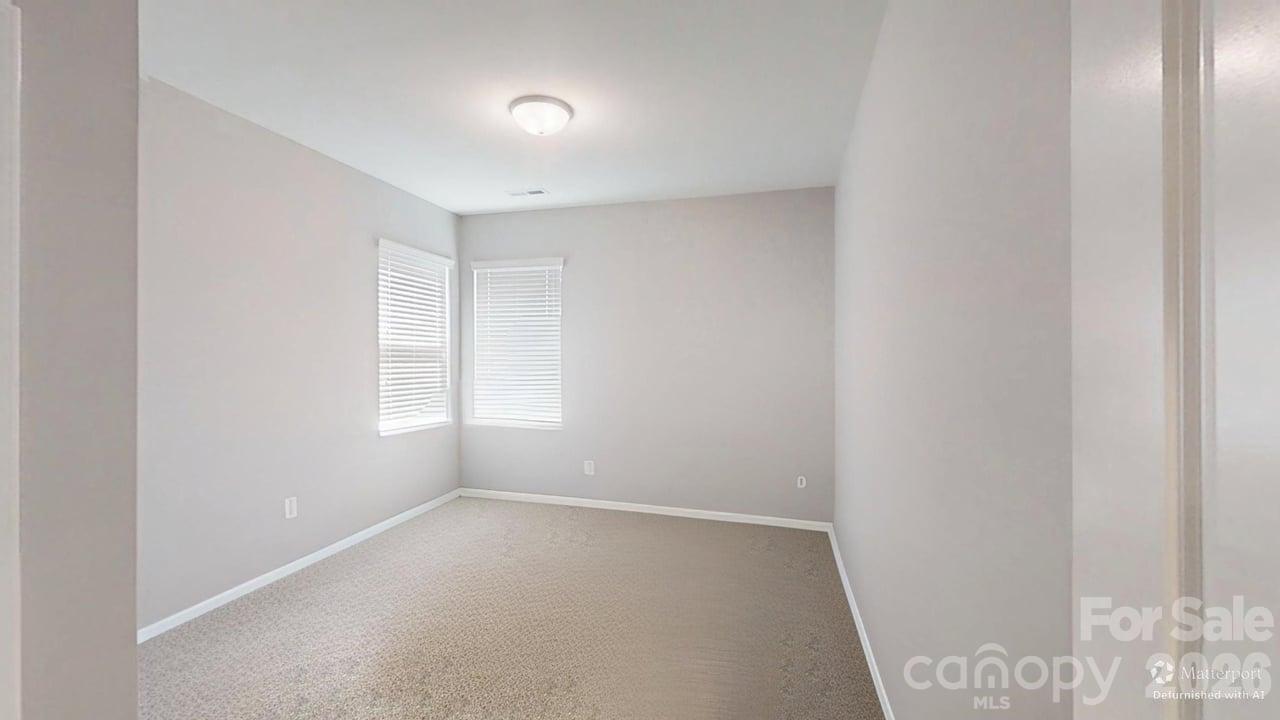 111 Lantern Acres Drive Property Photo 10