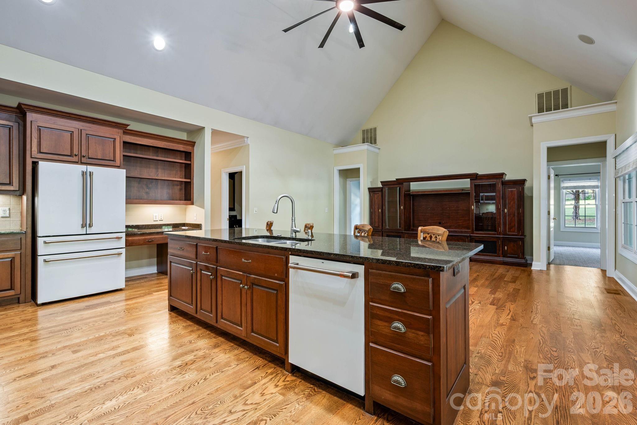 1851 29th Avenue Place Property Photo 14