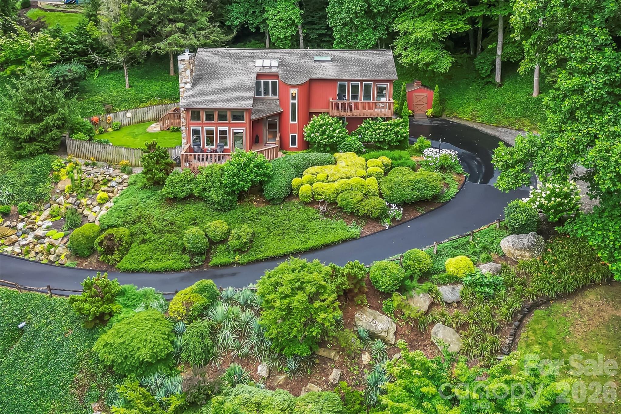 121 Stonecrest Drive