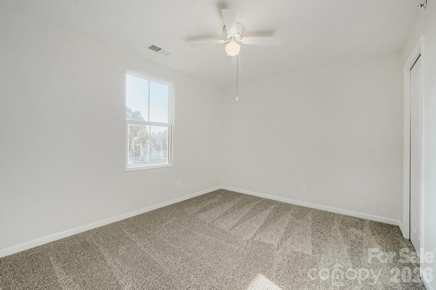 2394 Everton Circle Property Photo 16