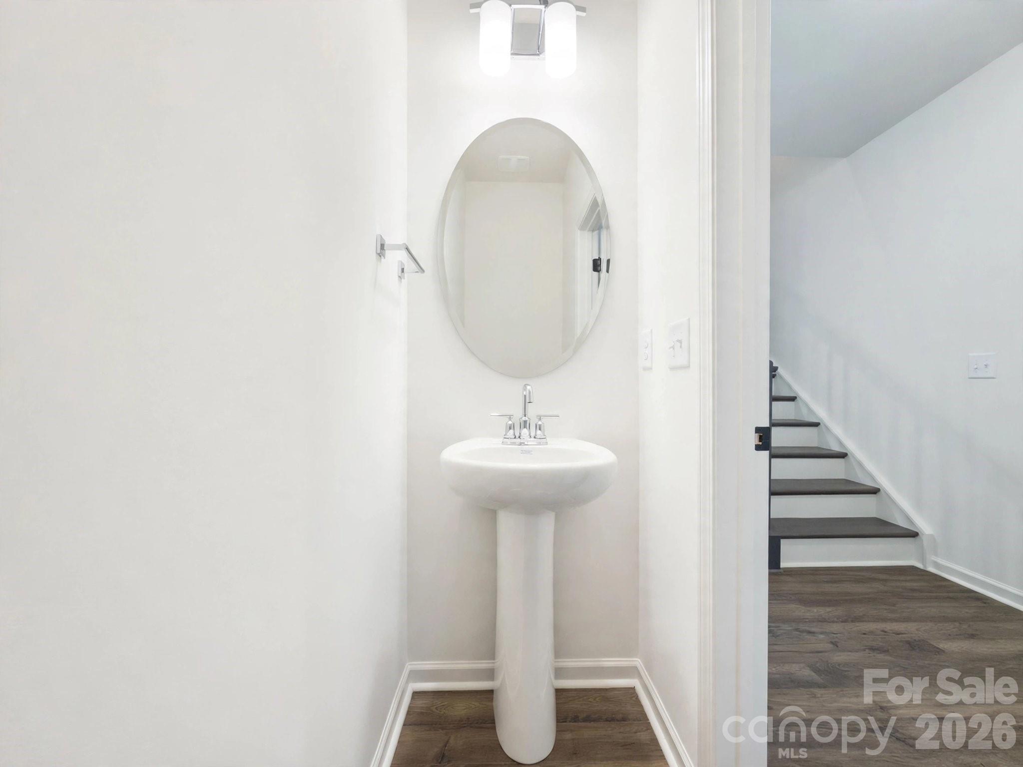212 Northern Star Drive 2 Property Photo 7