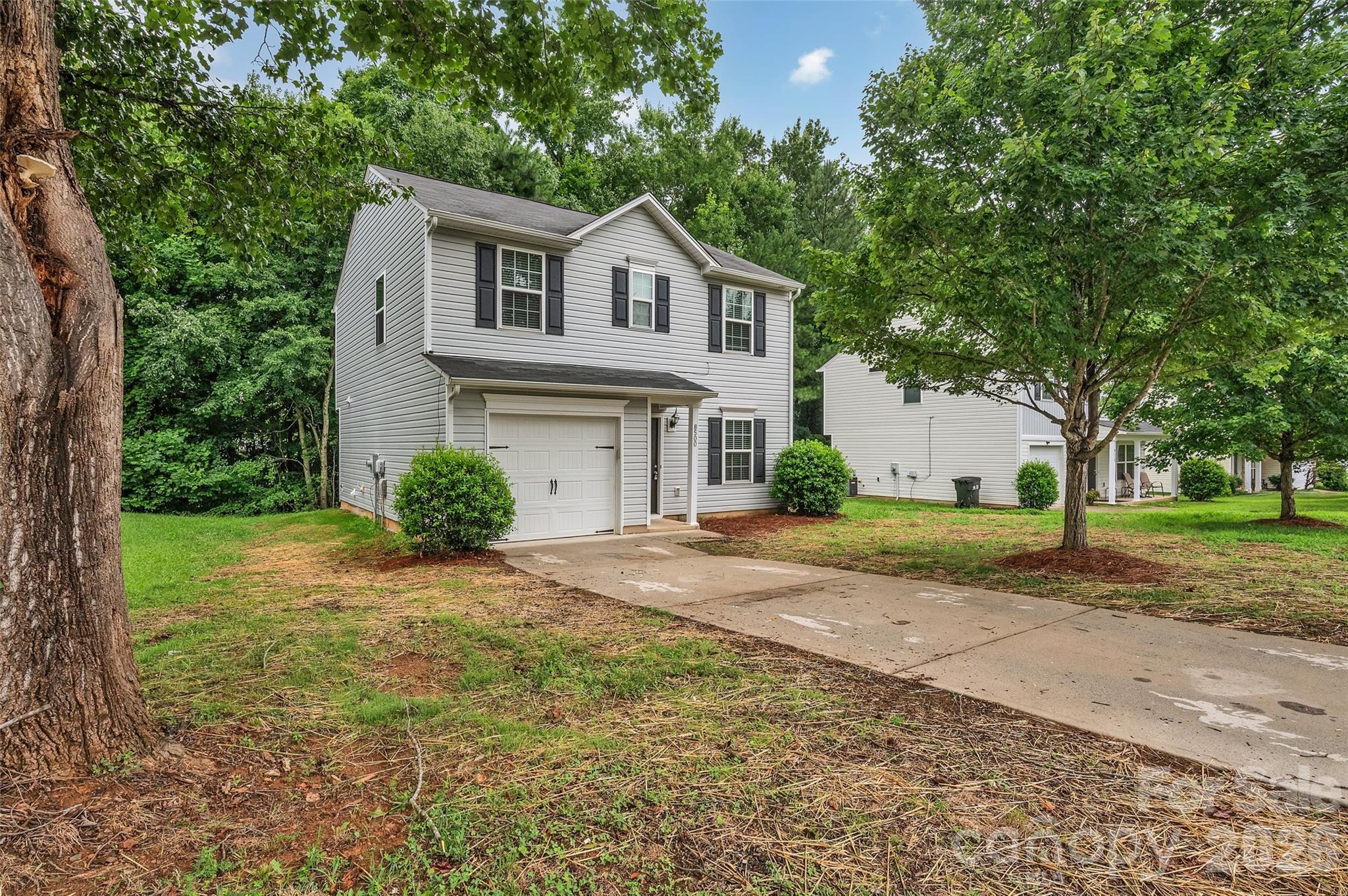 8500 Four Sisters Lane Property Photo 3