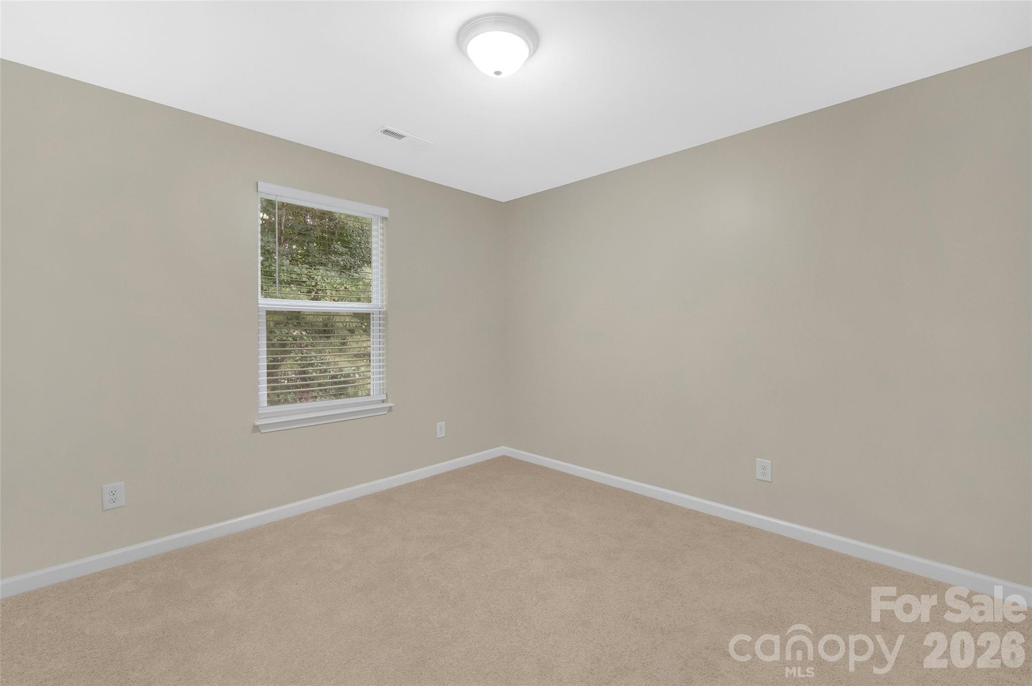 8500 Four Sisters Lane Property Photo 16