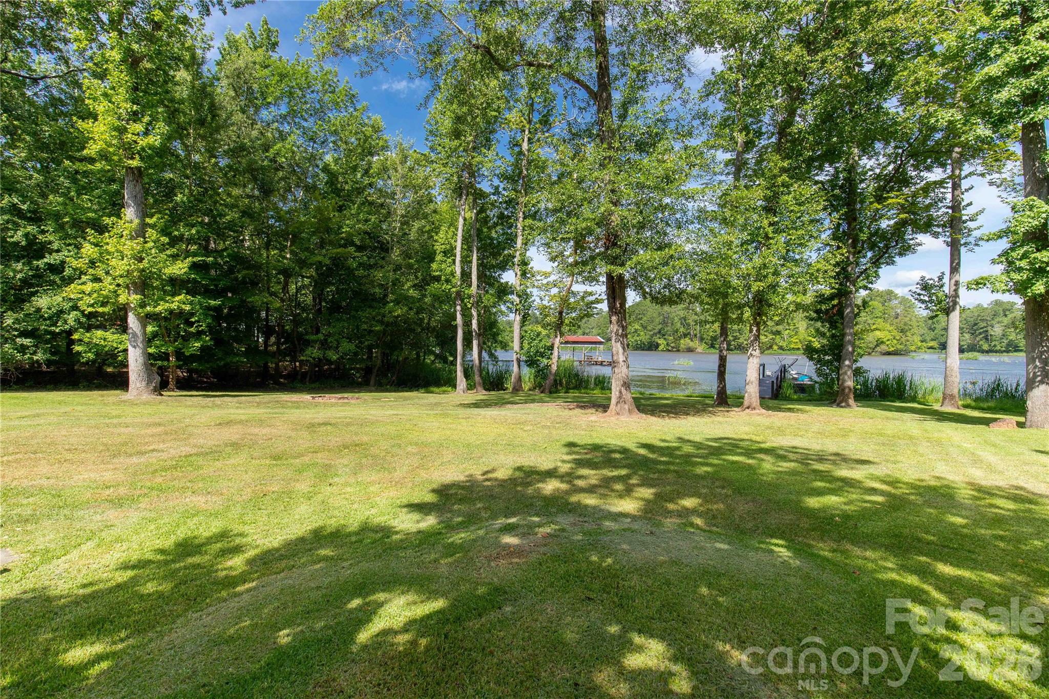 2051 Great North Road Property Photo 8