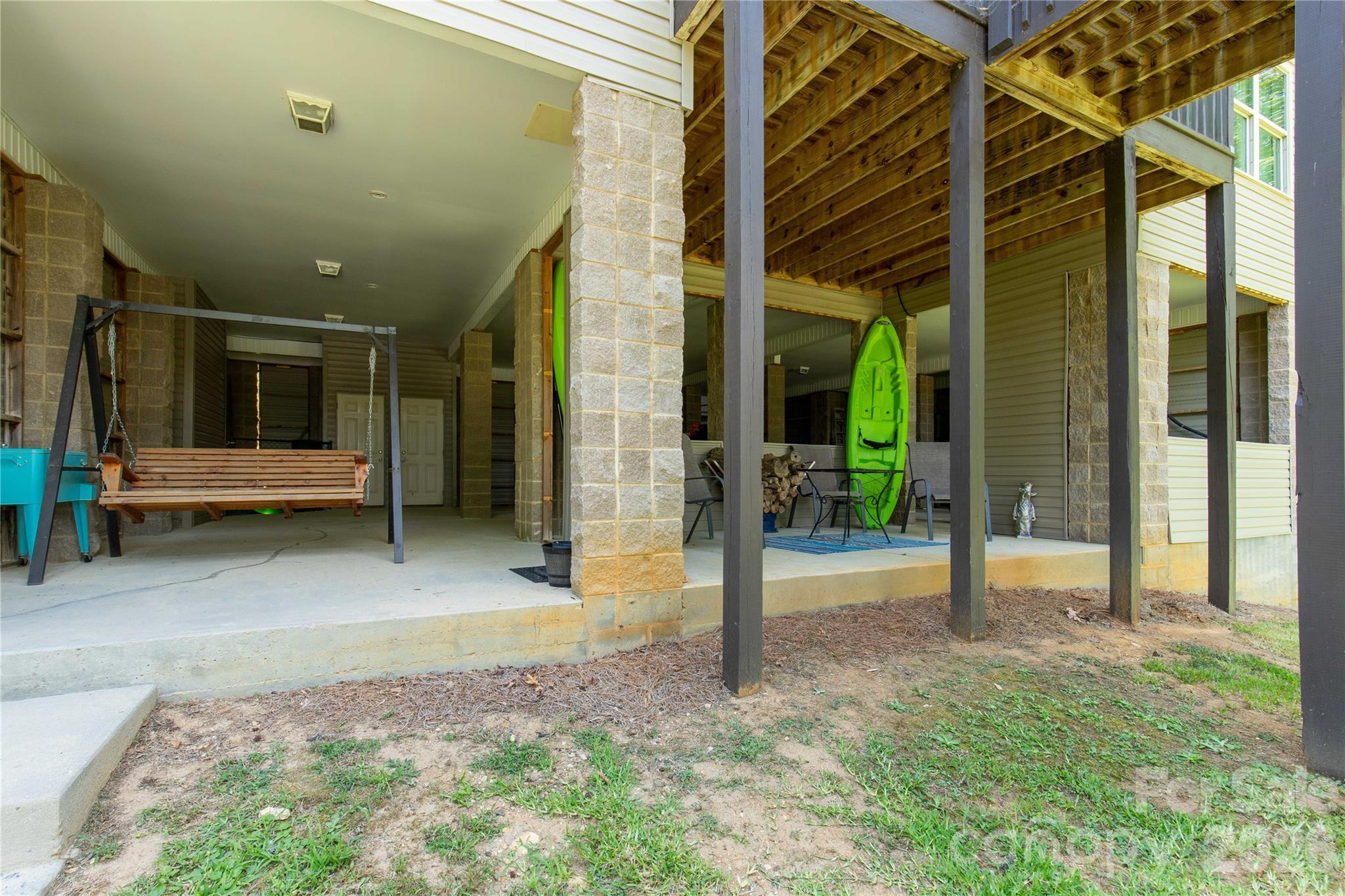 2051 Great North Road Property Photo 28