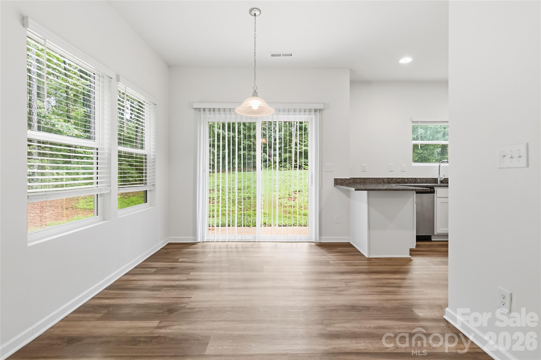 720 White Crane Road Property Photo 6