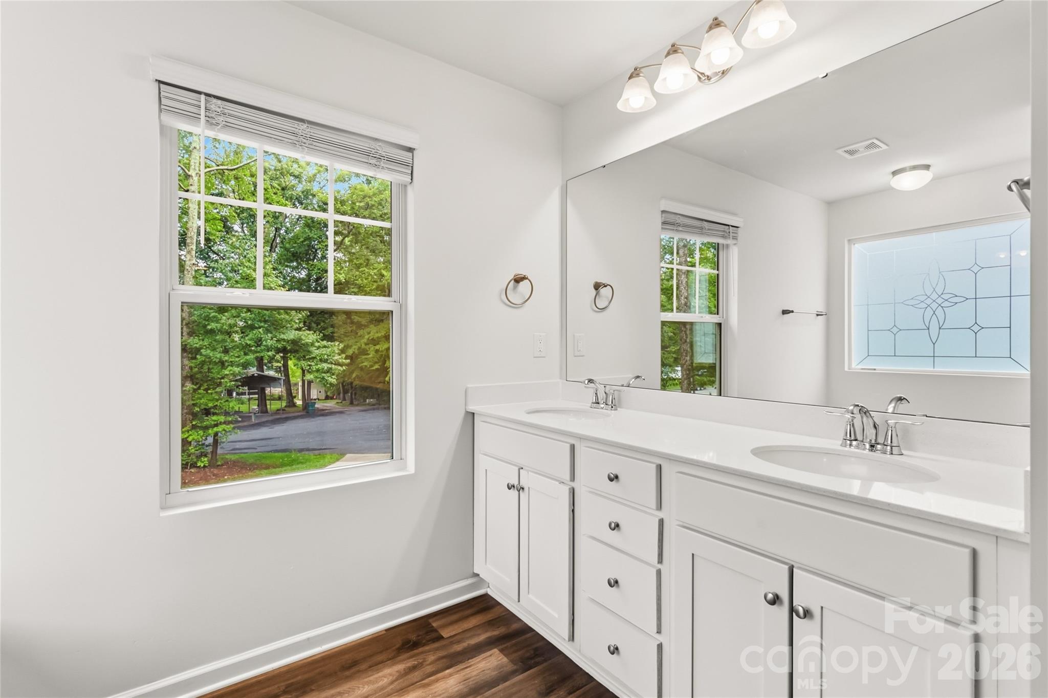 720 White Crane Road Property Photo 12
