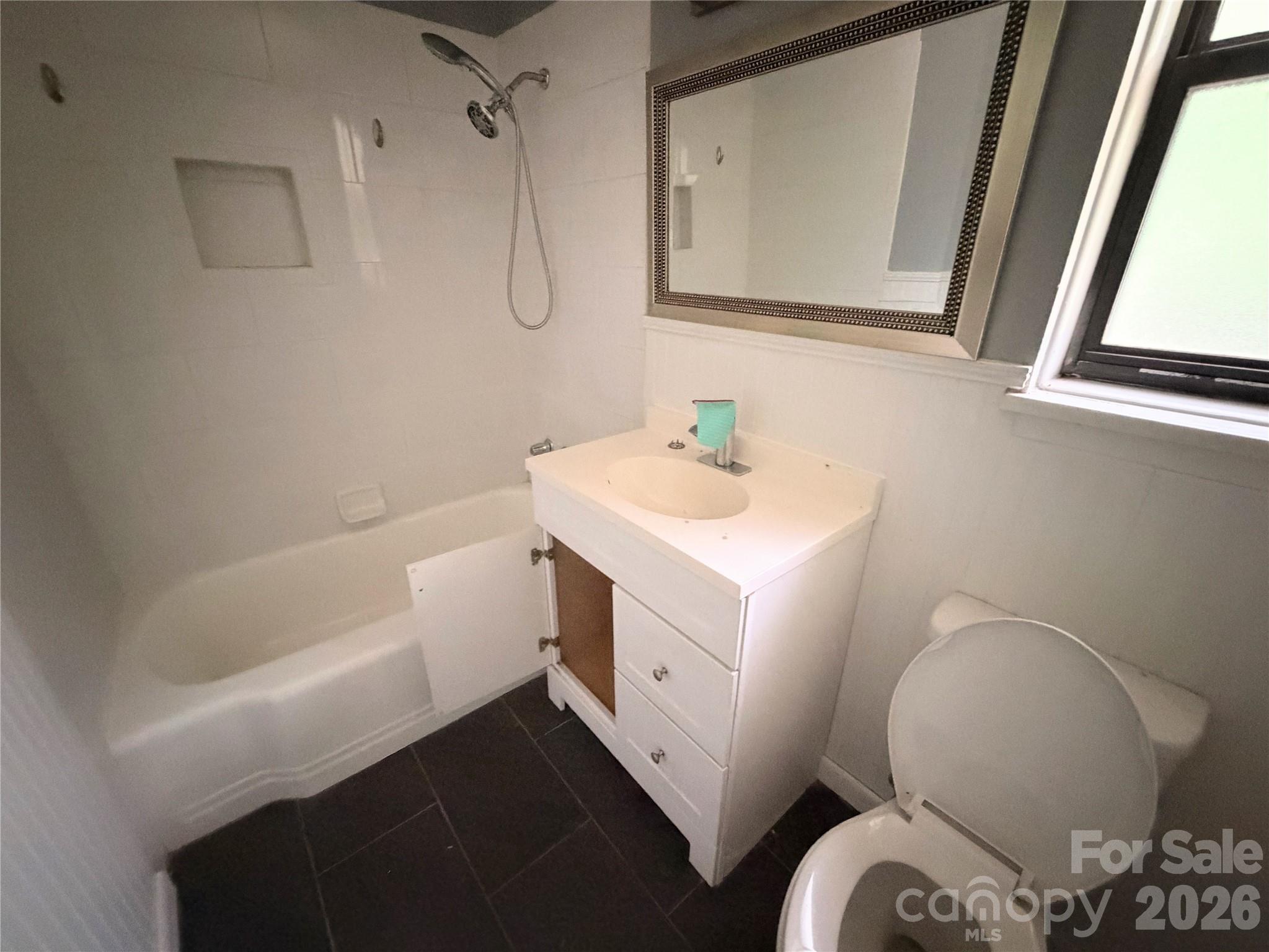 615 Biltmore Avenue W-3 Property Photo 20