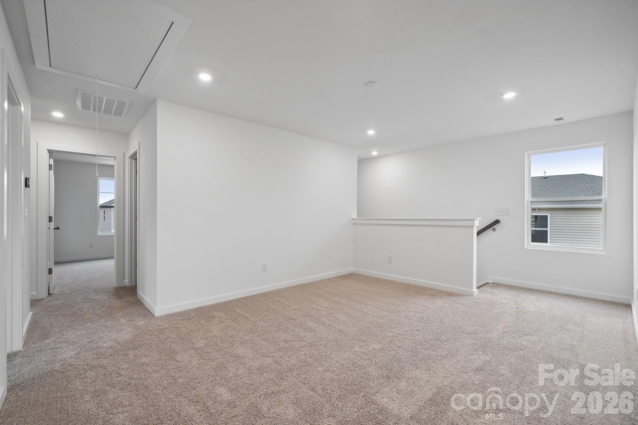 826 Olde England Drive Property Photo 9