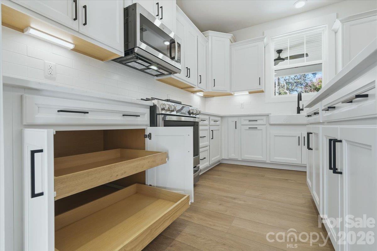 234 Smokey Holler Drive Property Photo 9