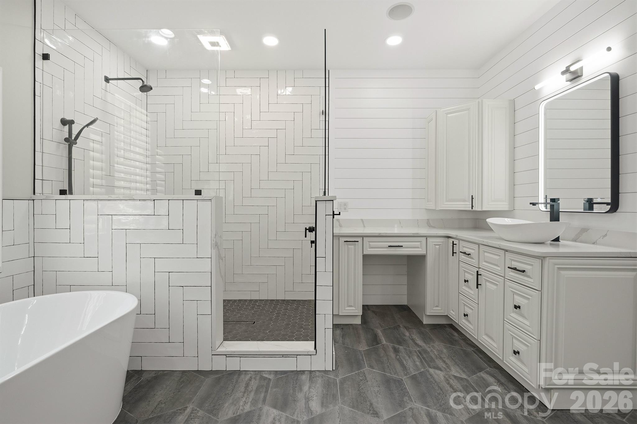 4412 Lake Forest Road Property Photo 20