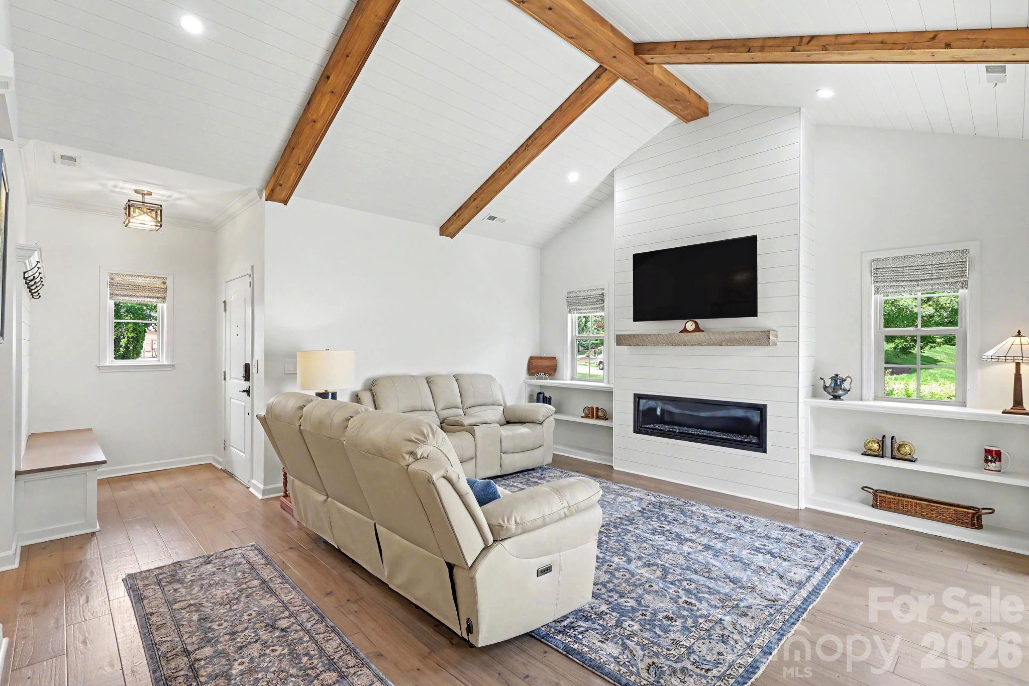 4759 Polo Gate Boulevard Property Photo 6