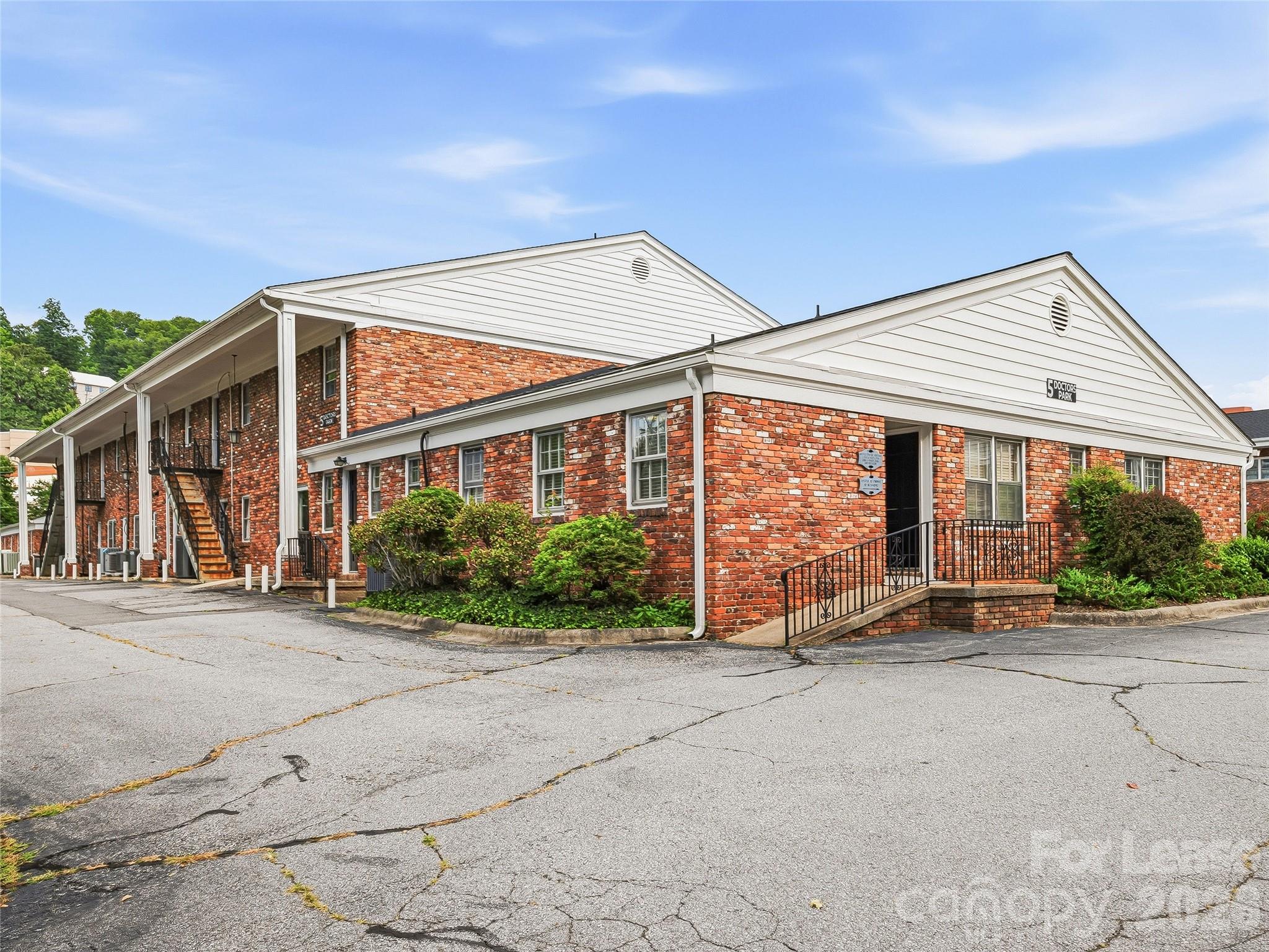 5 Doctors Park A1 Property Photo 7
