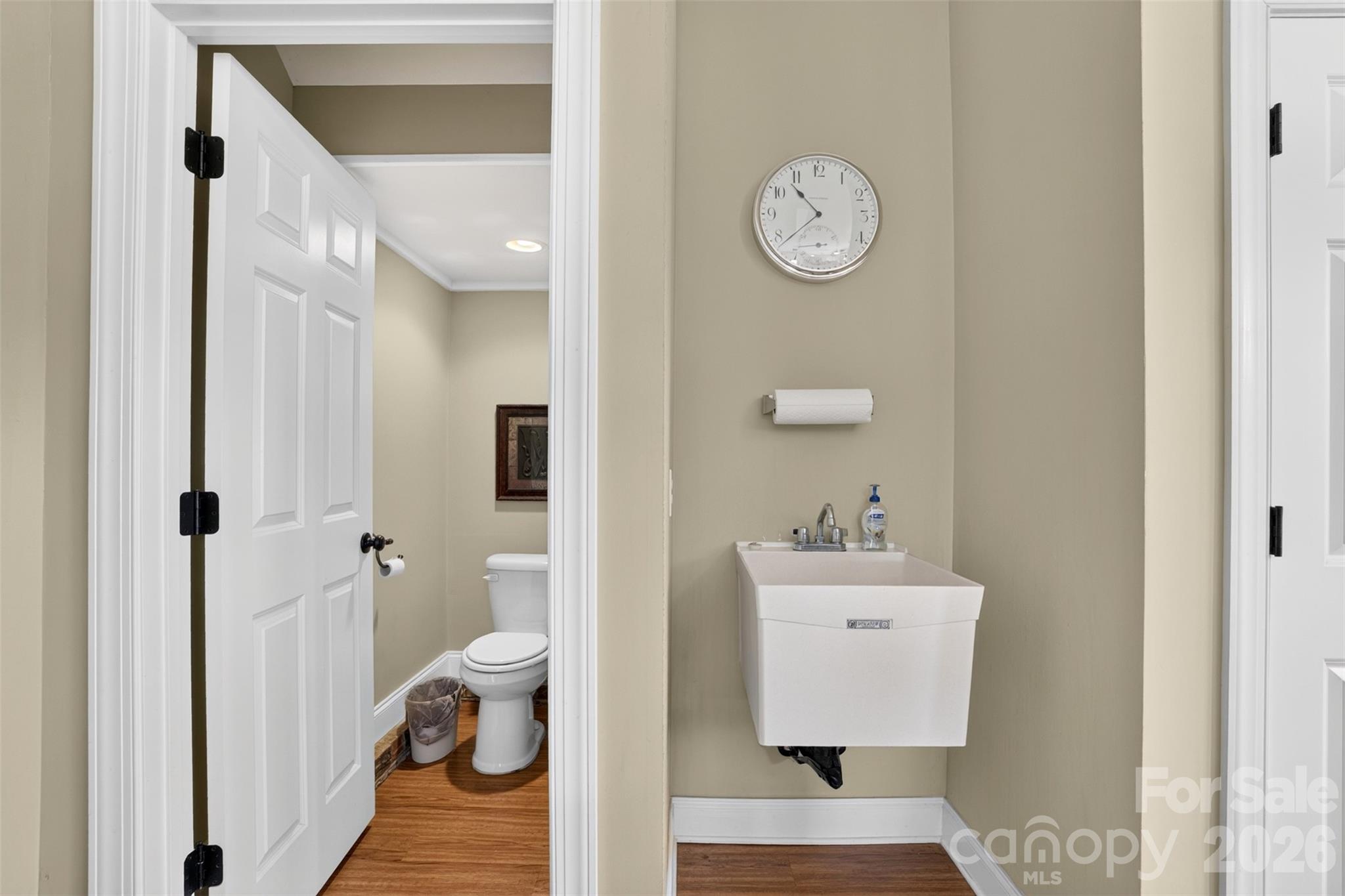 2395 Spencer Road Property Photo 37