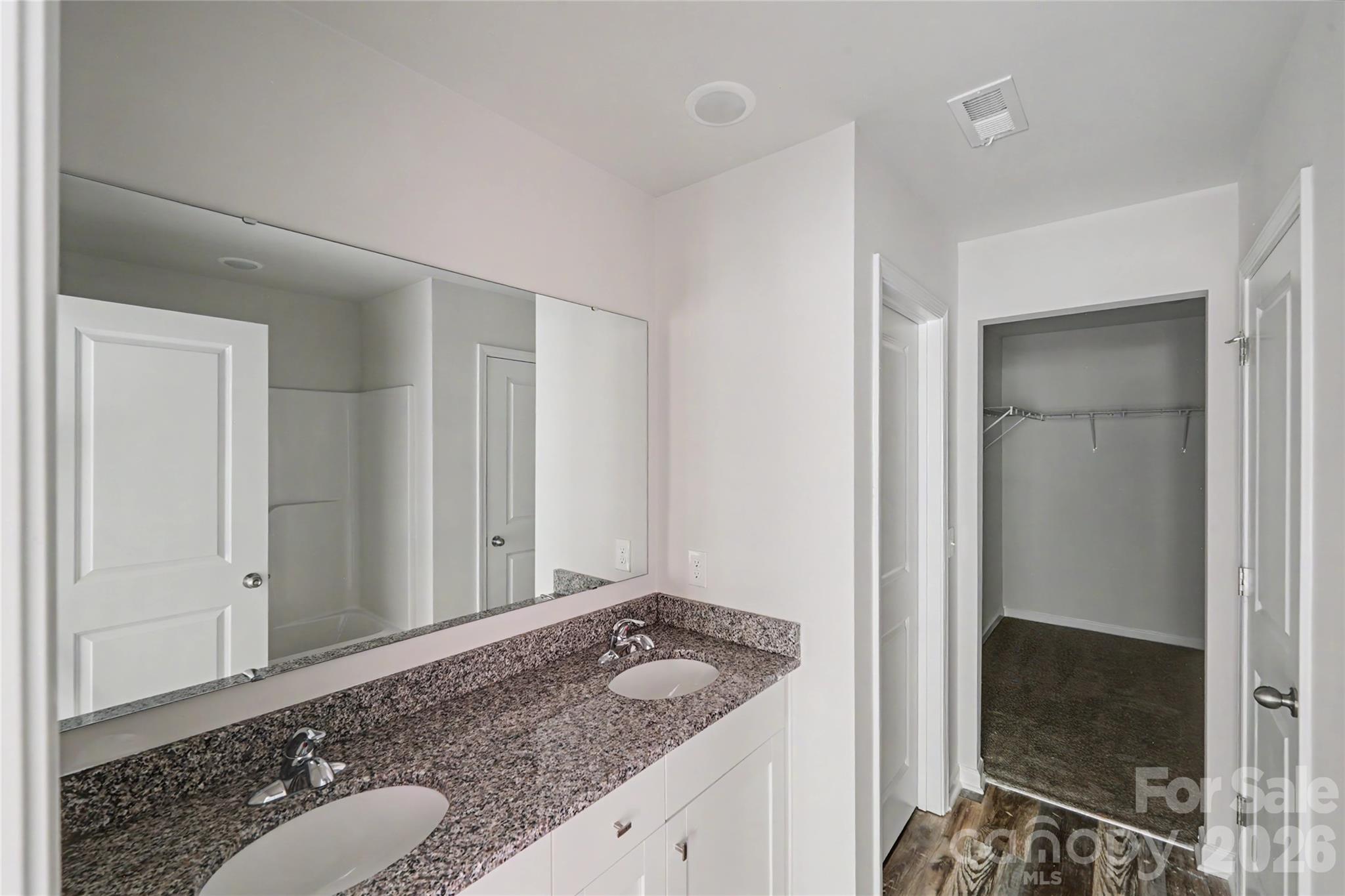 5146 Mark Drive Property Photo 5