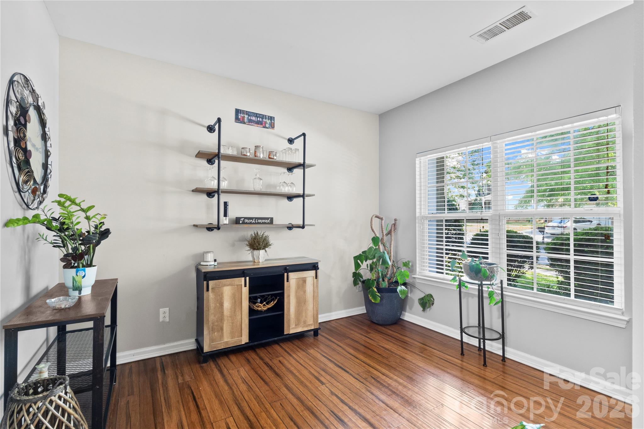 6600 Hermsley Road Property Photo 4