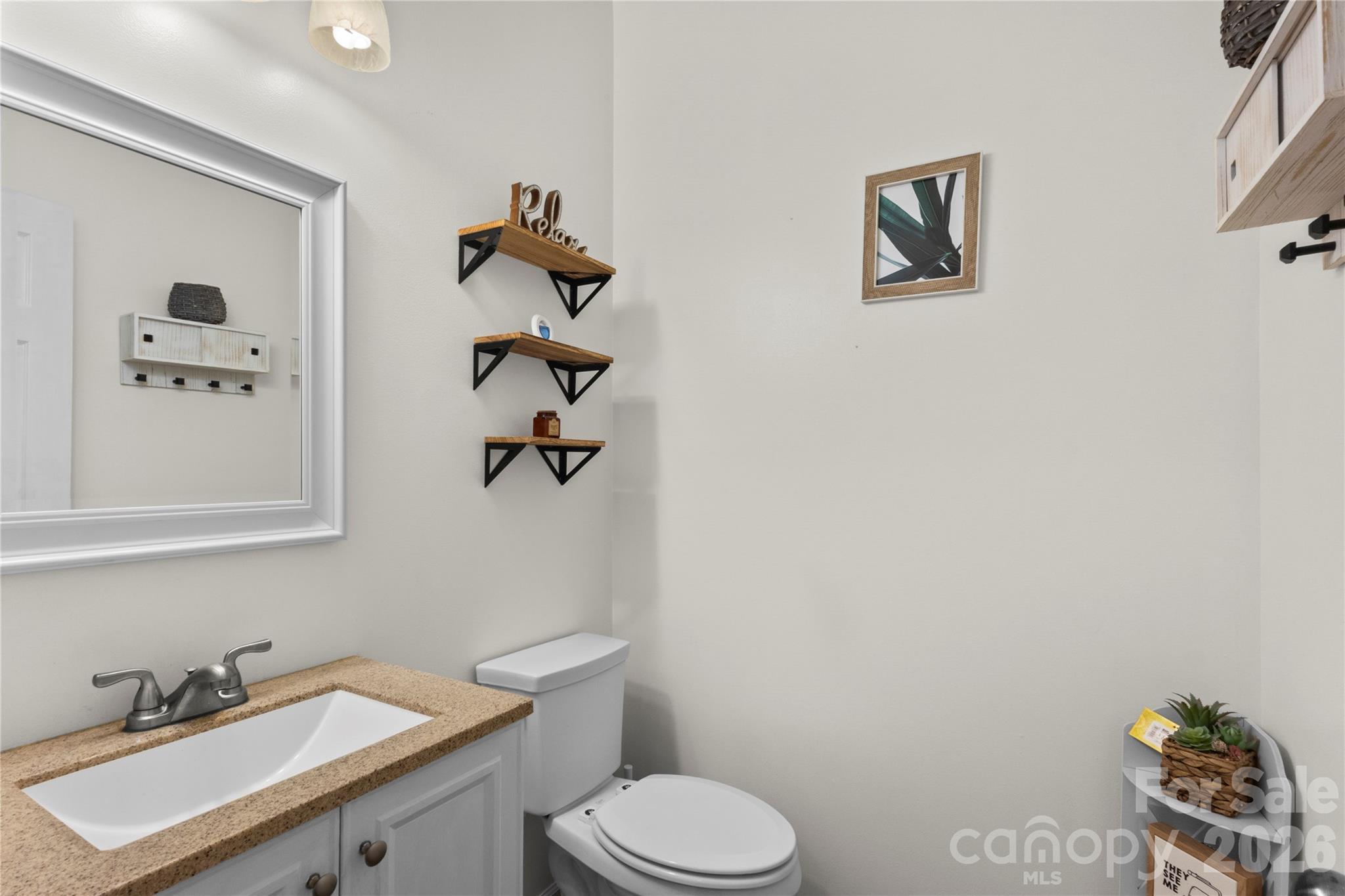 6600 Hermsley Road Property Photo 31
