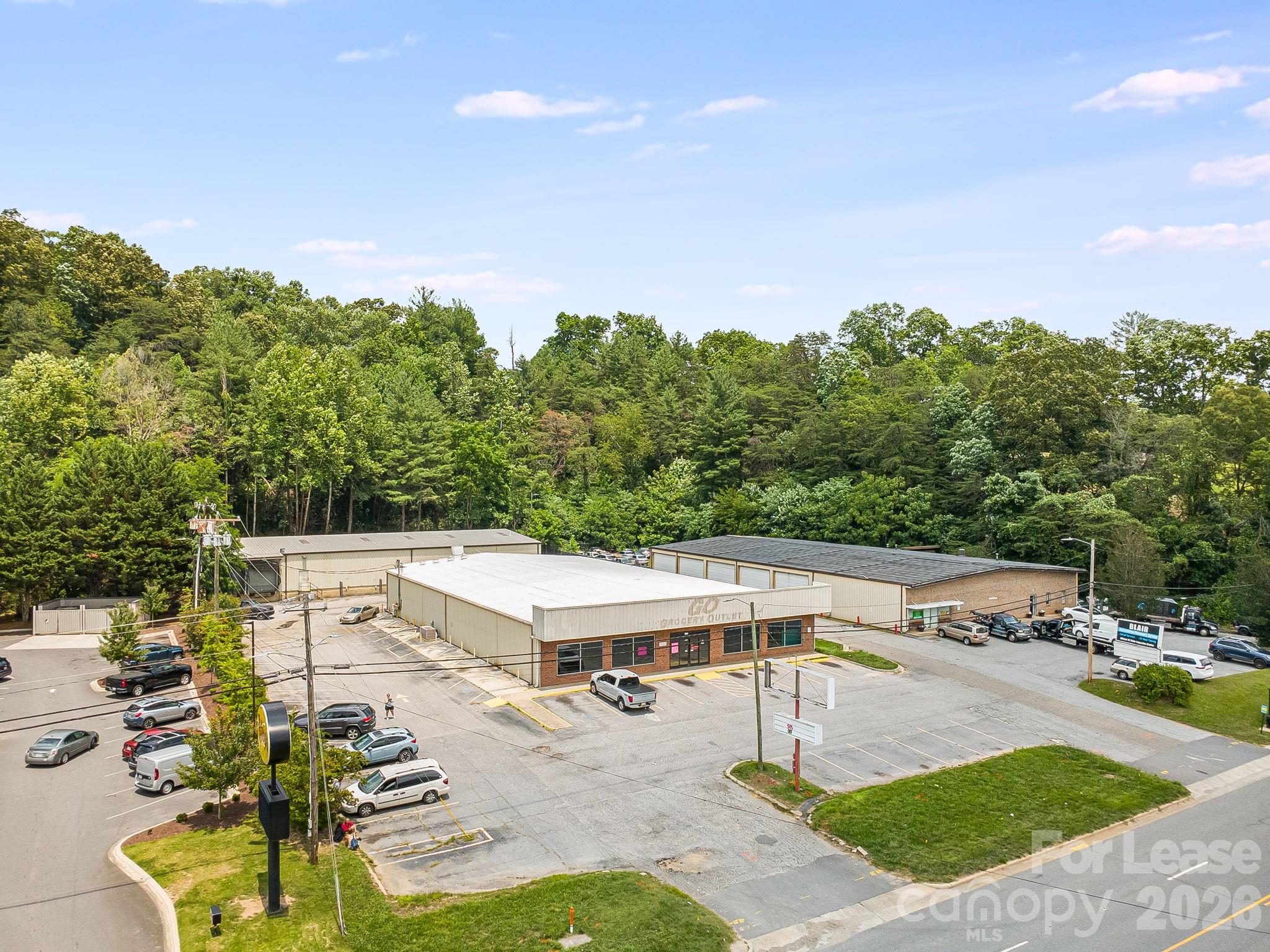 1380 Tunnel Road Property Photo 1