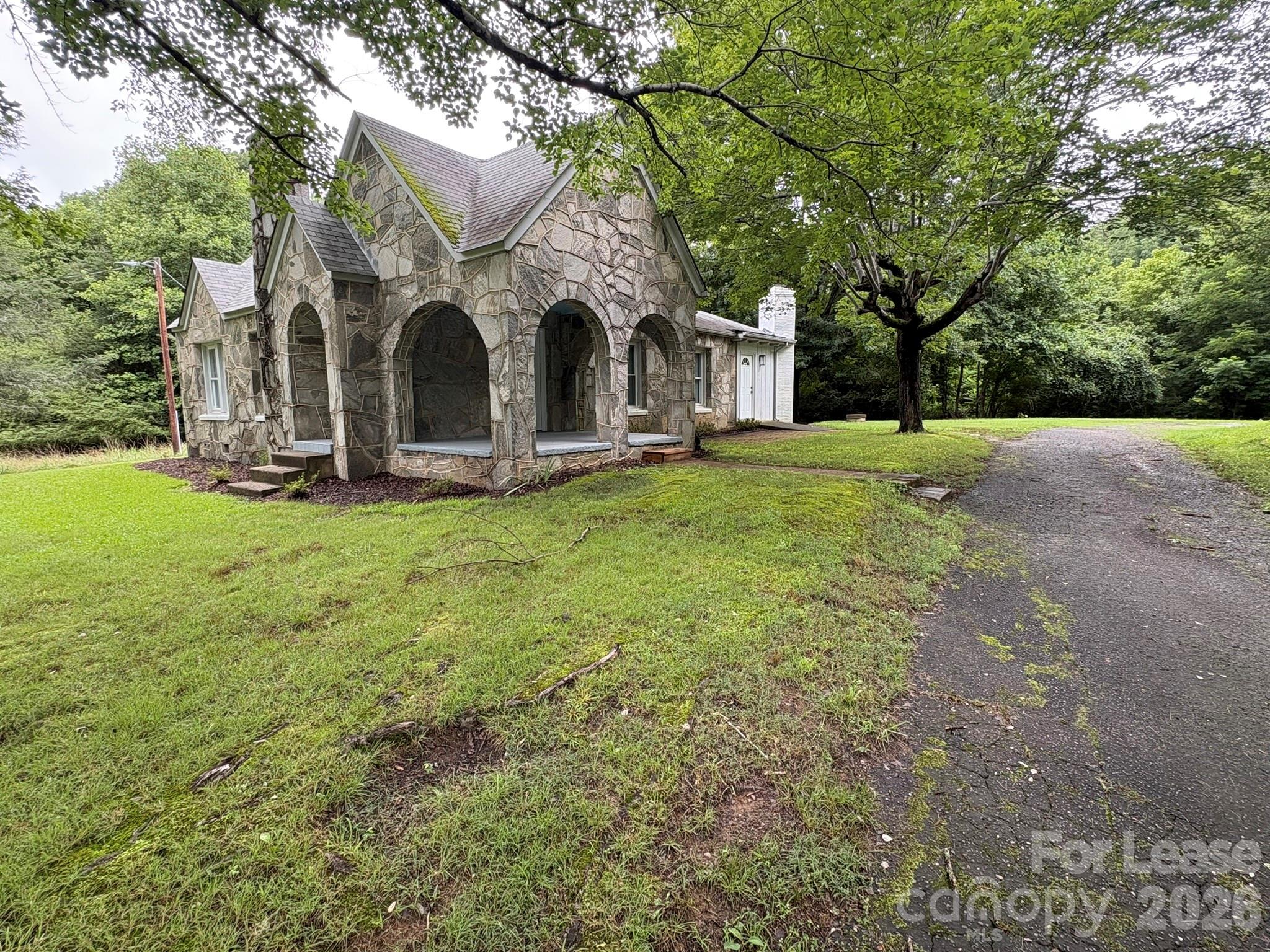 4232 Powerhouse Road Property Photo 1