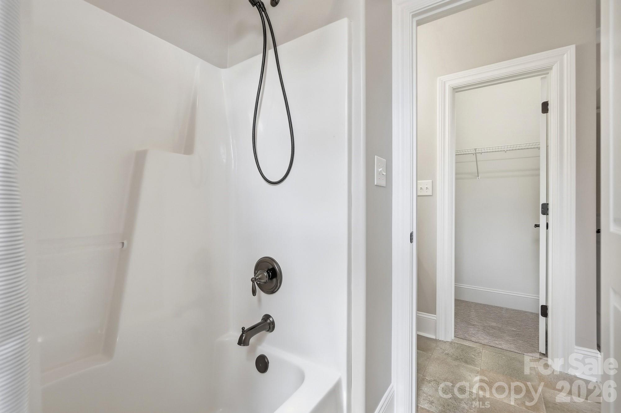 3210 Lake Shore Road Property Photo 29