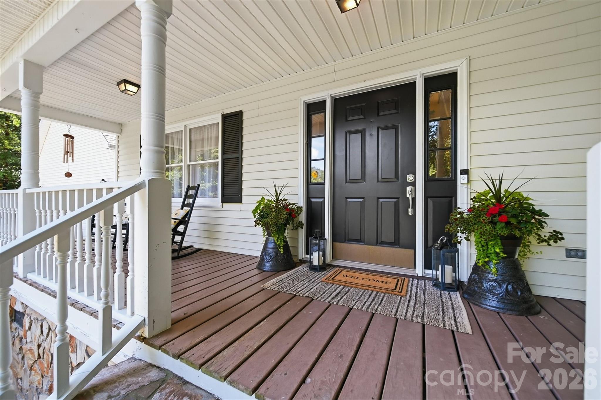131 Fox Runn Drive Property Photo 2